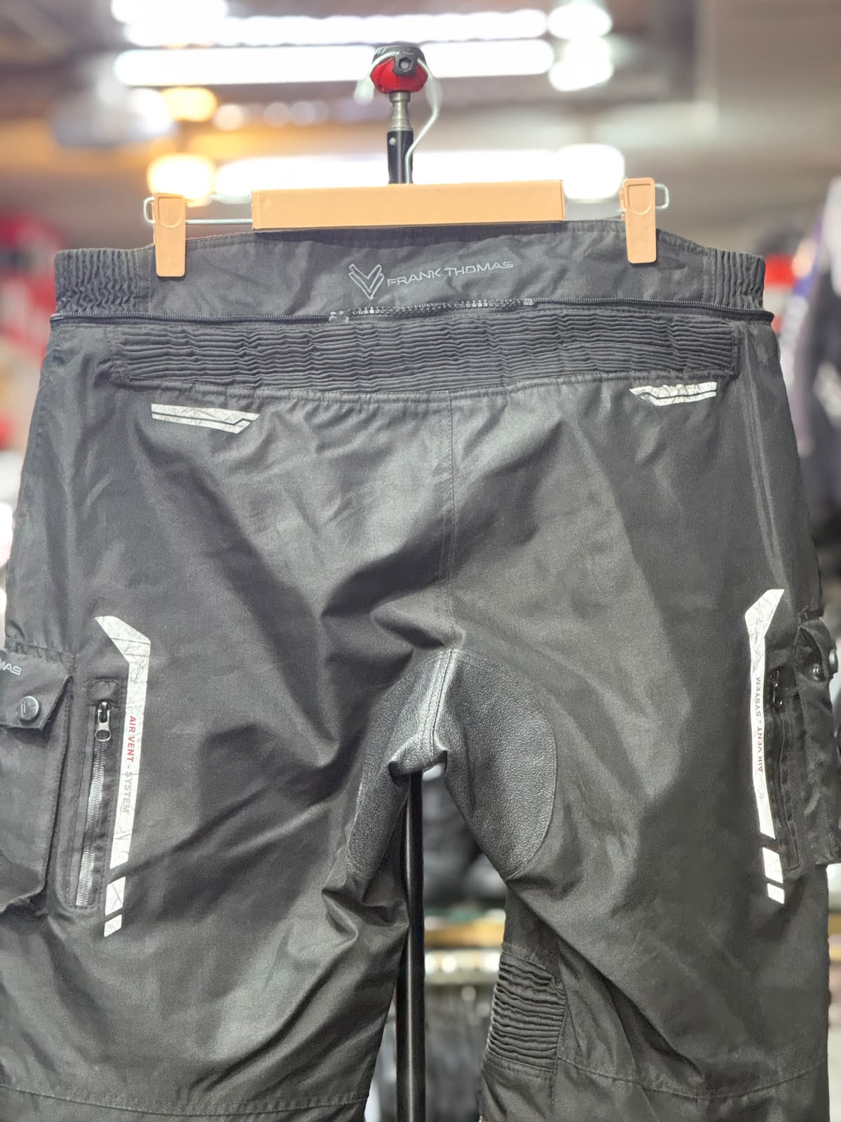 FRANK THOMAS TOURING RIDING PANT WITH LEVEL 2 PROTECTION SIZE 42 WAIST - Image 6