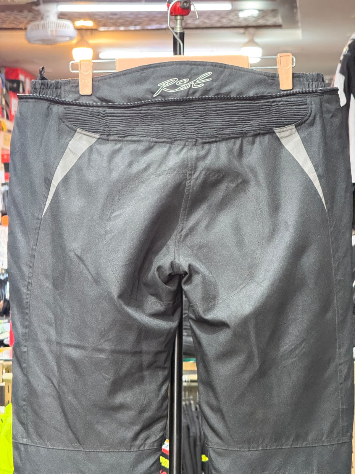RST TOURING RIDING PANT WITH LEVEL 2 PROTECTION SIZE 40 WAIST - Image 6