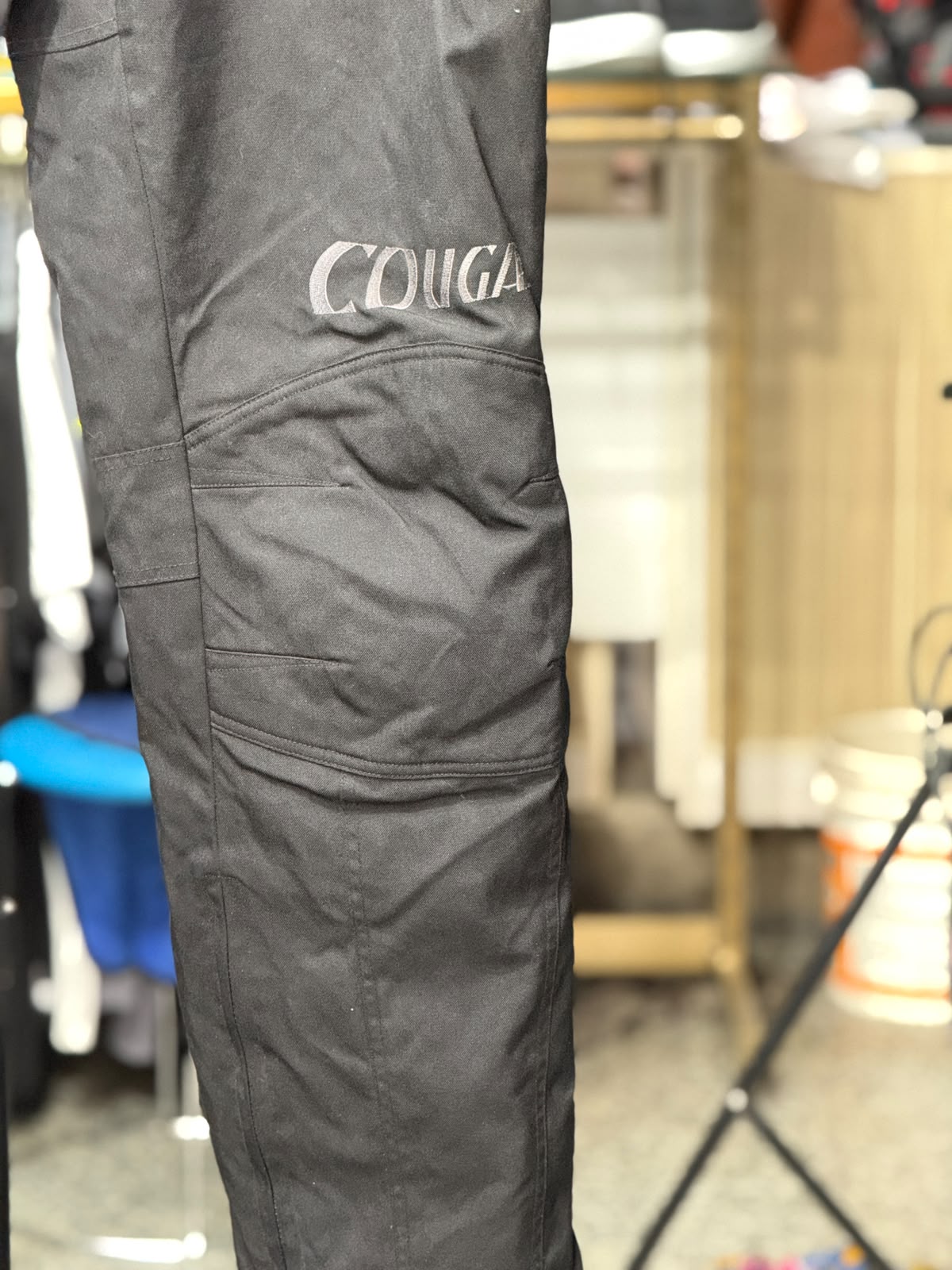 AKITKO TOURING RIDING PANT WITH LEVEL 2 PROTECTION SIZE 40 WAIST - Image 3