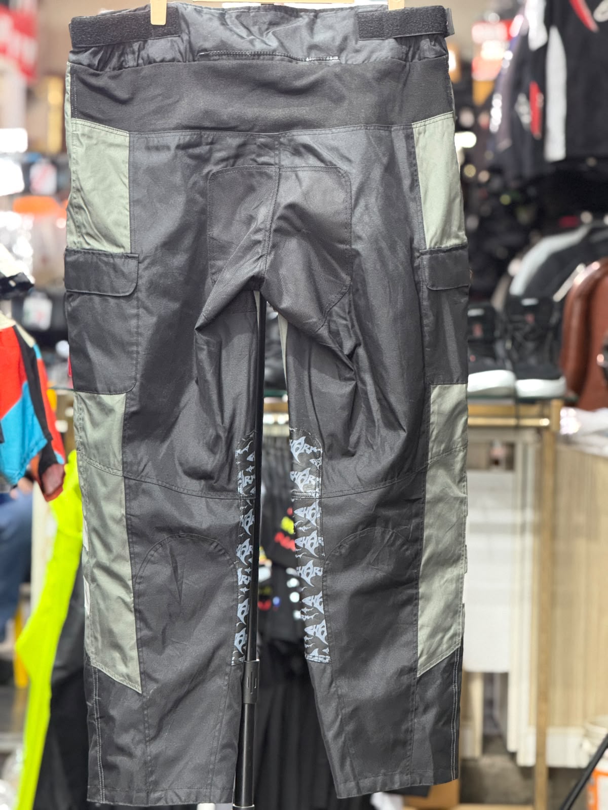 TOURING RIDING PANT WITH LEVEL 2 PROTECTION SIZE 40 WAIST - Image 5