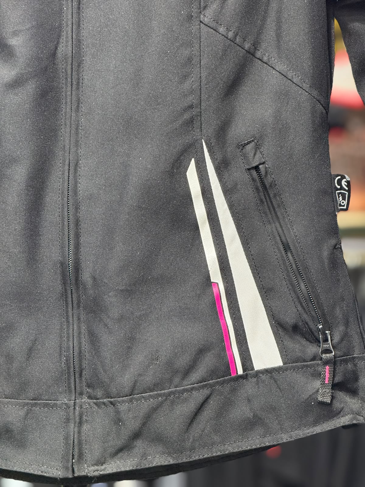 BLH RIDING JACKET WITH LEVEL 2 PROTECTION SIZE S 38 CHEST - Image 3