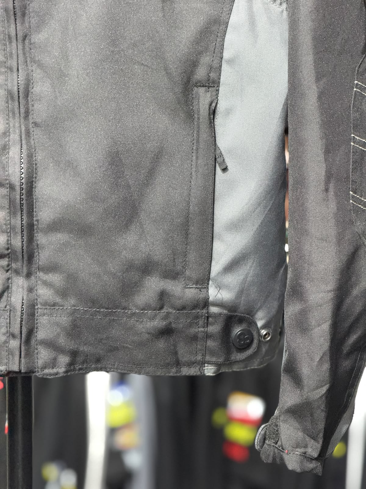 LOUIS RIDING JACKET WITH LEVEL 2 PROTECTION SIZE XS 36 CHEST - Image 3