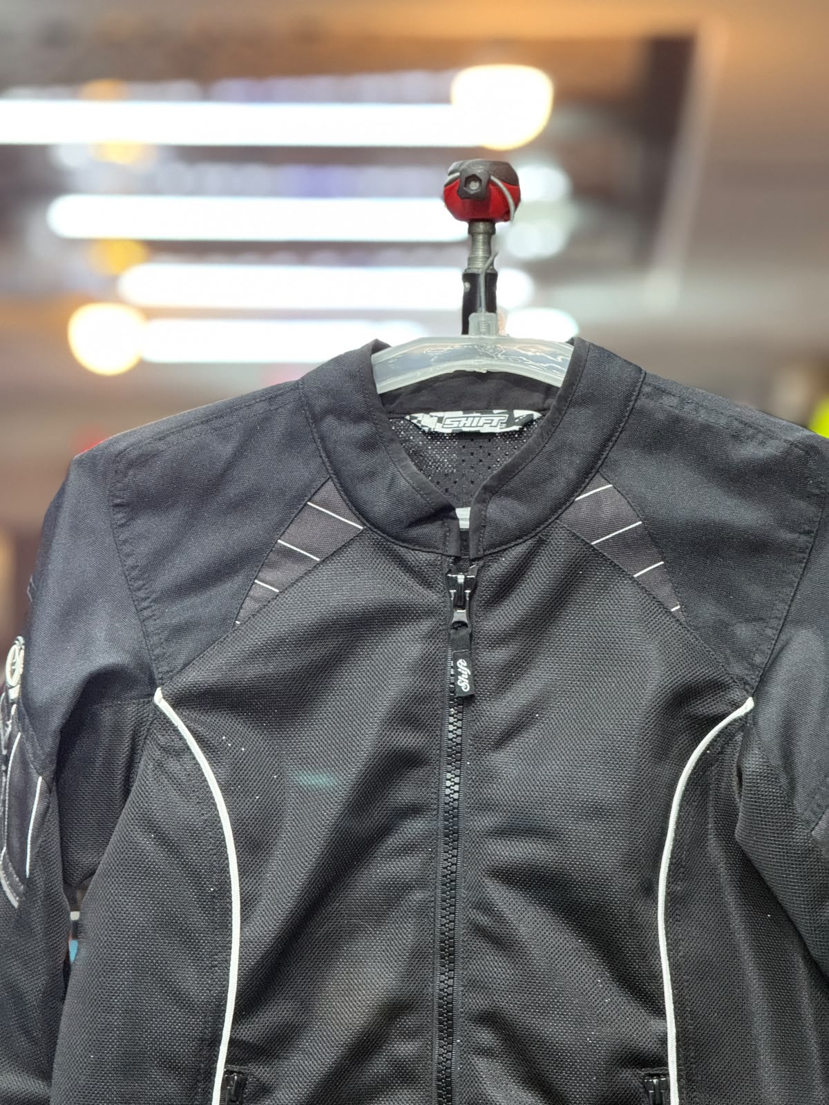 SHIFT RIDING JACKET WITH LEVEL 2 PROTECTION SIZE S 38 CHEST - Image 2