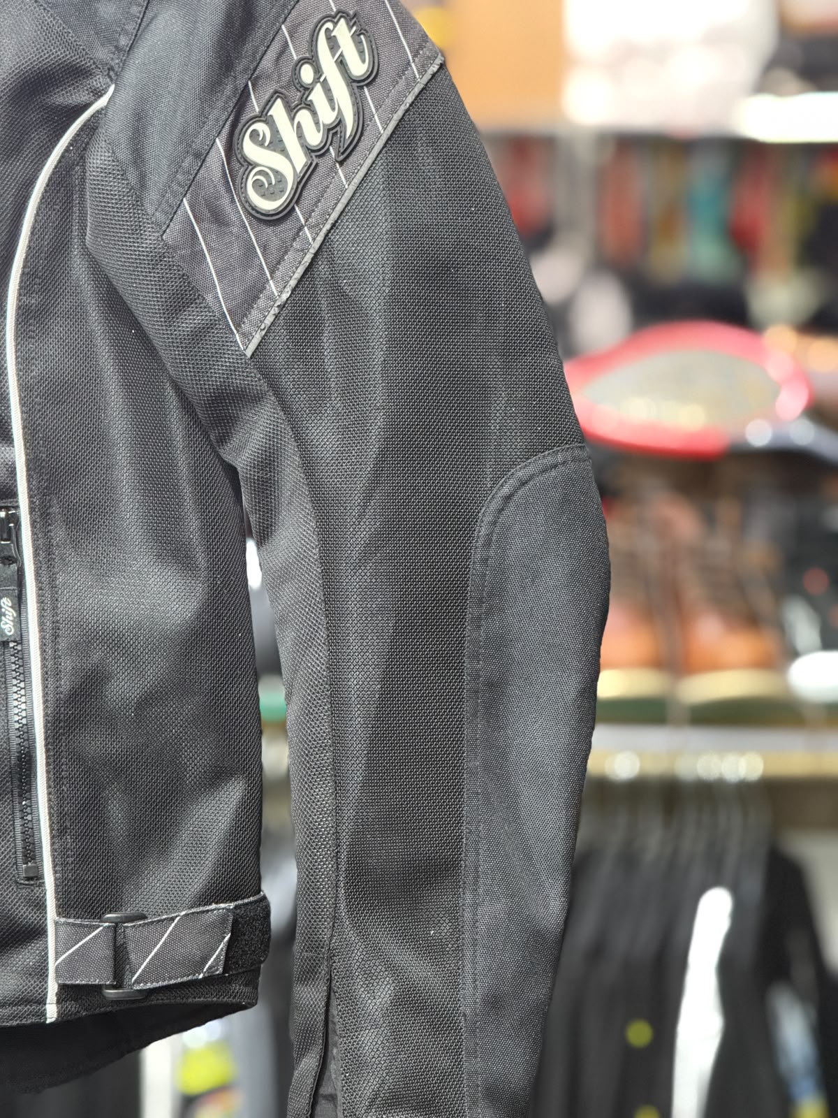 SHIFT RIDING JACKET WITH LEVEL 2 PROTECTION SIZE S 38 CHEST - Image 3