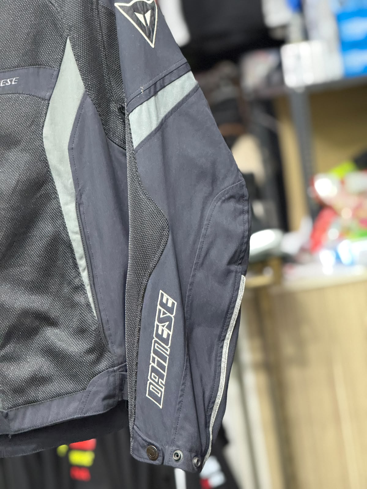 DAINESE RIDING JACKET WITH LEVEL 2 PROTECTION SIZE M 40 CHEST - Image 3