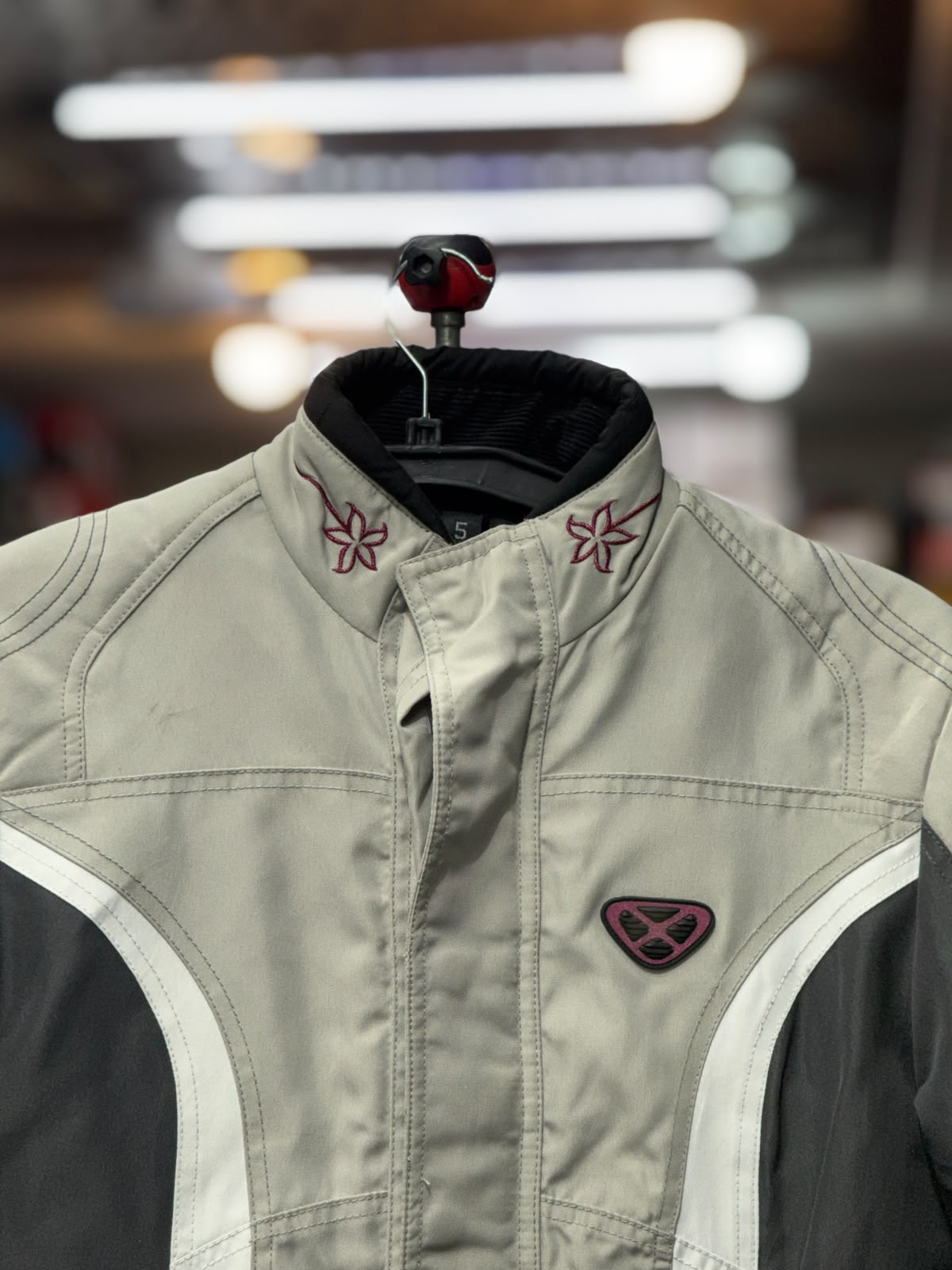 IXON RIDING JACKET WITH LEVEL 2 PROTECTION SIZE M 40 CHEST - Image 2
