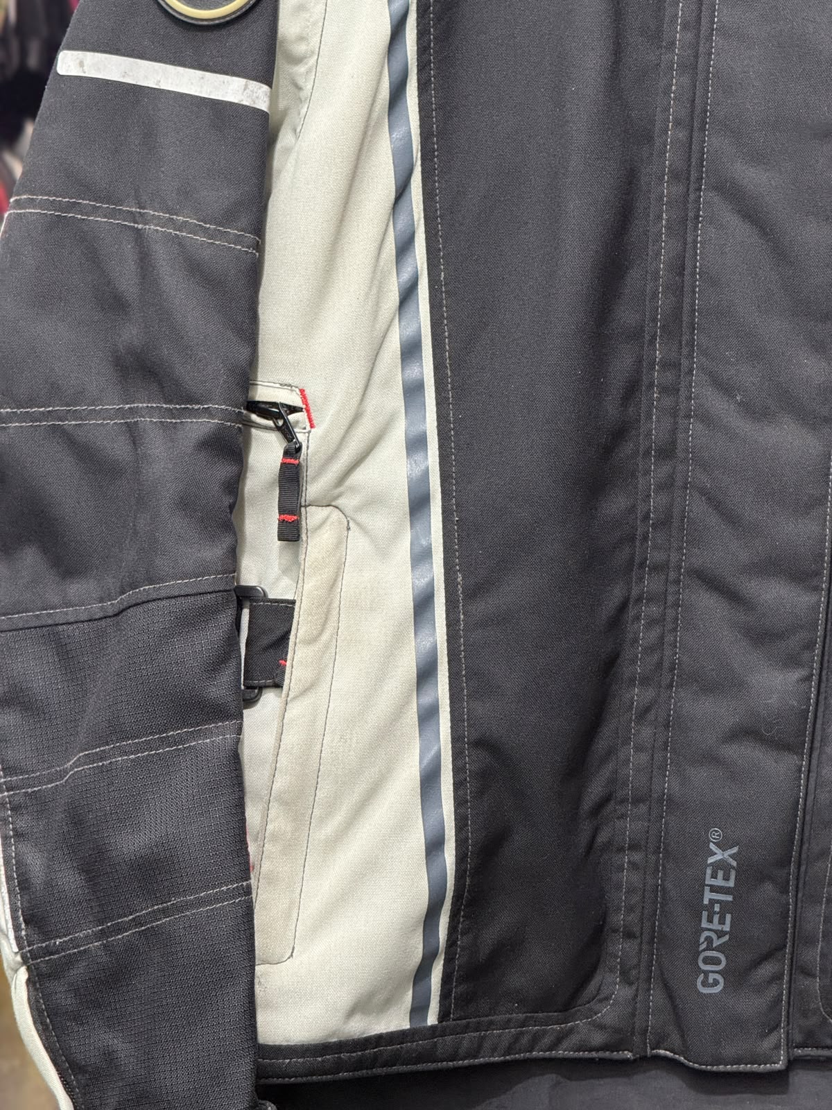 DANE RIDING JACKET WITH LEVEL 2 PROTECTION SIZE M 40 CHEST - Image 3