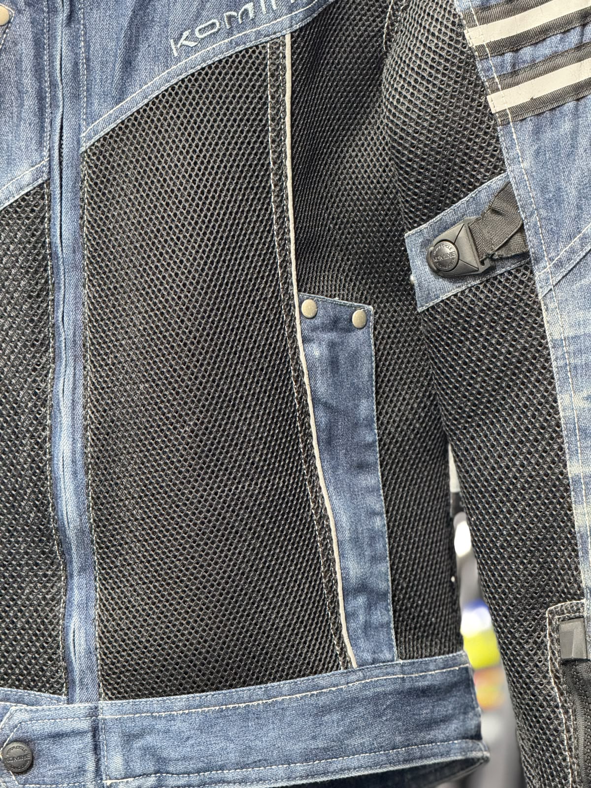 KOMINE DENIM RIDING JACKET WITH LEVEL 2 PROTECTION SIZE M 40 CHEST - Image 3