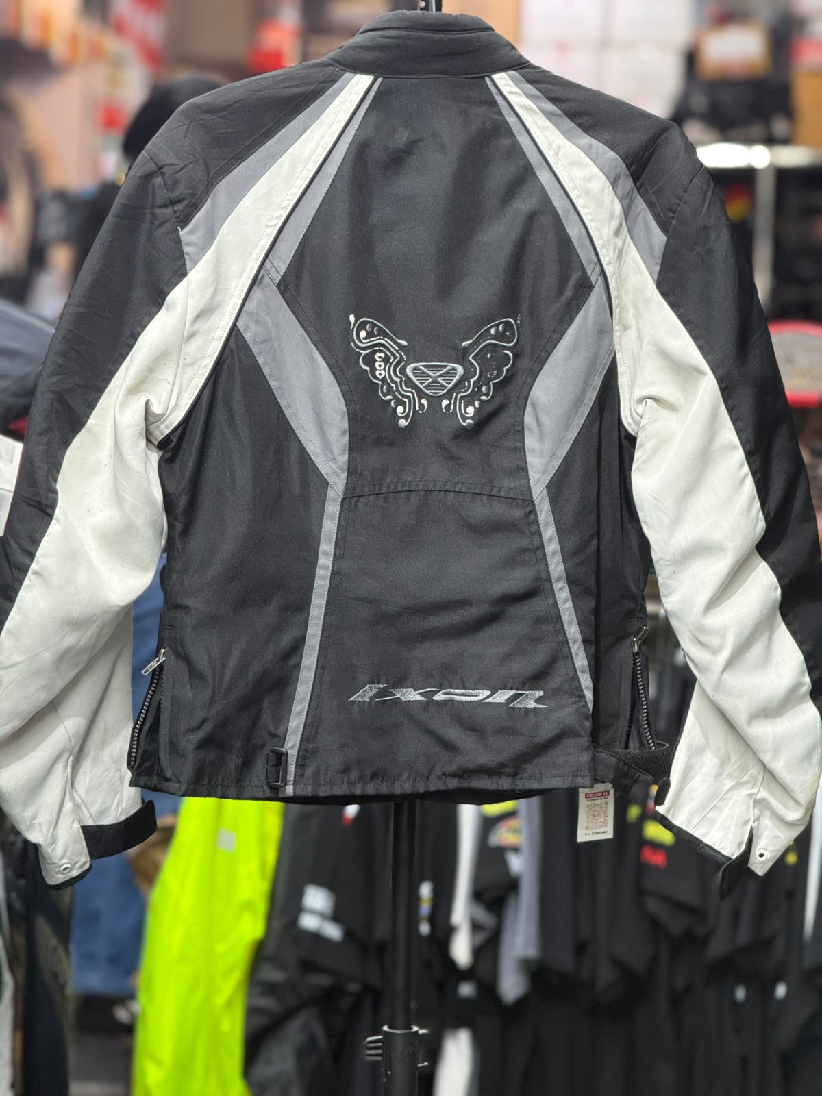 IXON RIDING JACKET WITH LEVEL 2 PROTECTION SIZE L 42 CHEST - Image 5