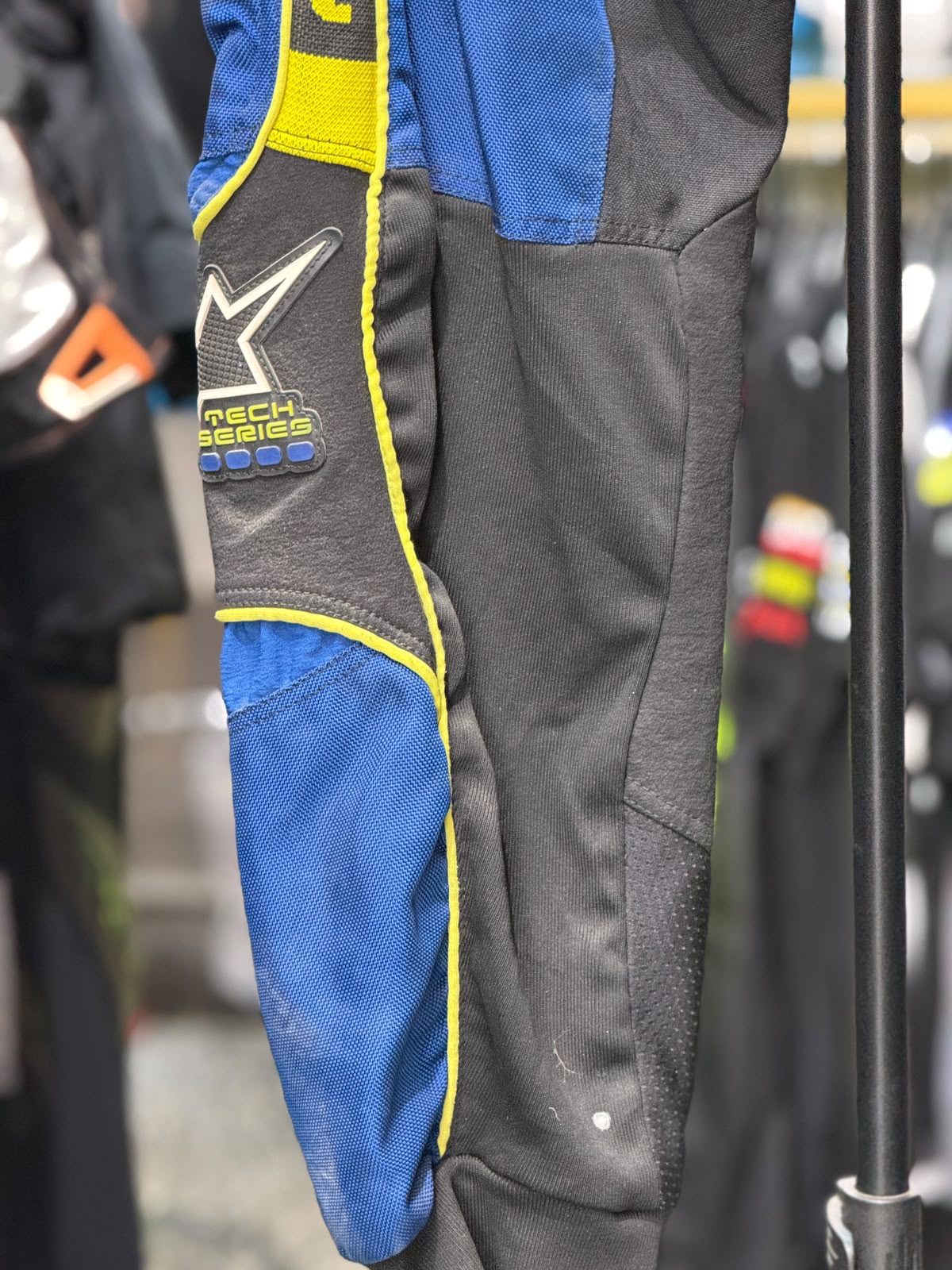 ALPINESTAR MX PANT SIZE 34 WAIST - Image 2