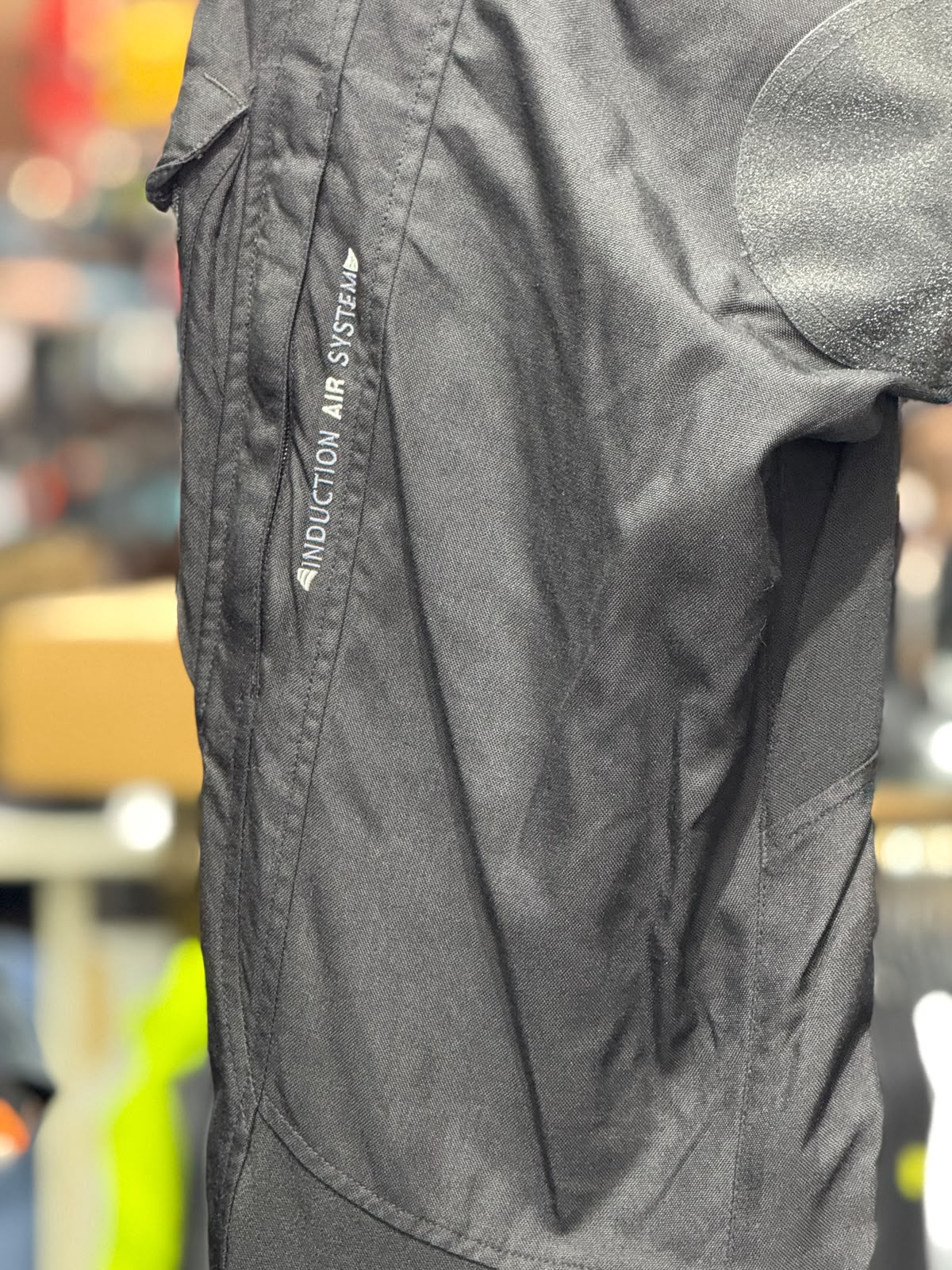IXS TOURING RIDING PANT WITH LEVEL 2 PROTECTION SIZE 34 WAIST - Image 2