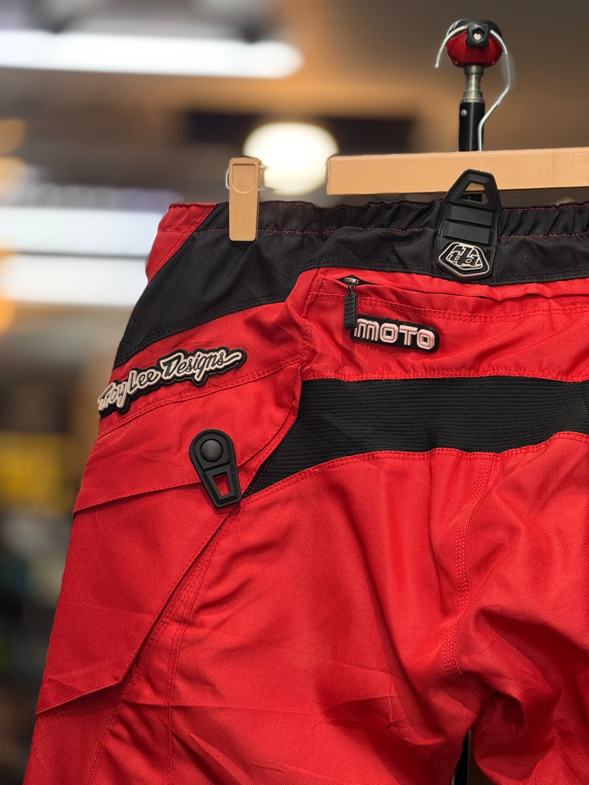 TROY LEE MX SHORT SIZE 38 WAIST - Image 2