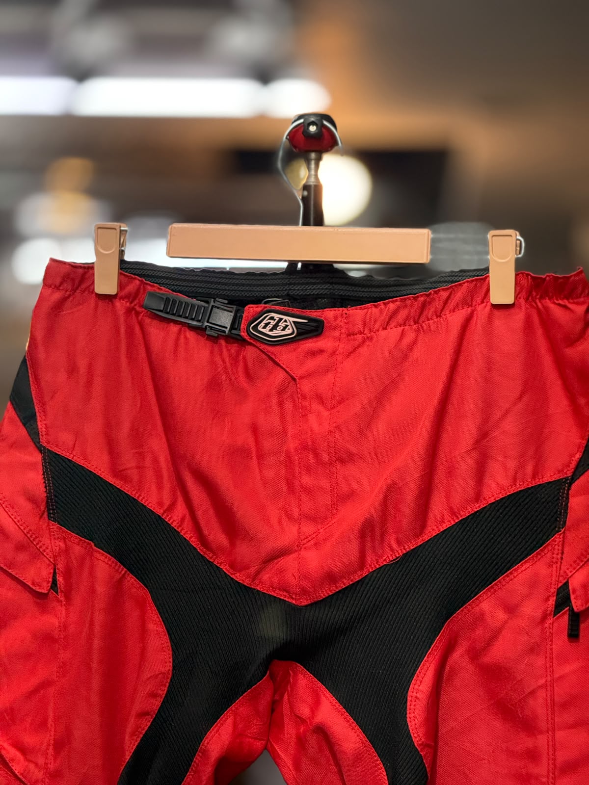 TROY LEE MX SHORT SIZE 38 WAIST - Image 4