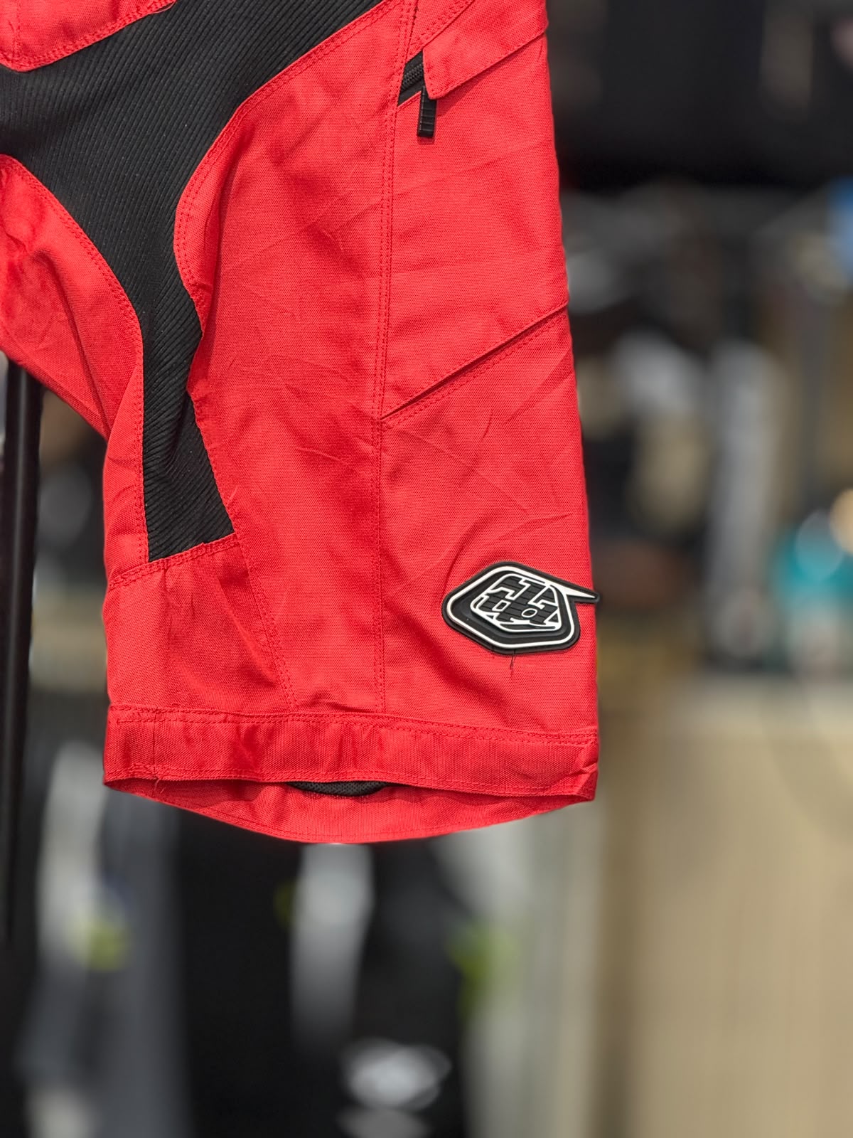 TROY LEE MX SHORT SIZE 38 WAIST - Image 5