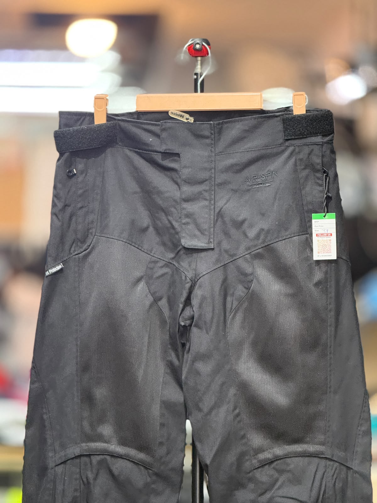 AIR SPIN MESH TOURING RIDING PANT WITH LEVEL 2 PROTECTION SIZE 38 WAIST - Image 3