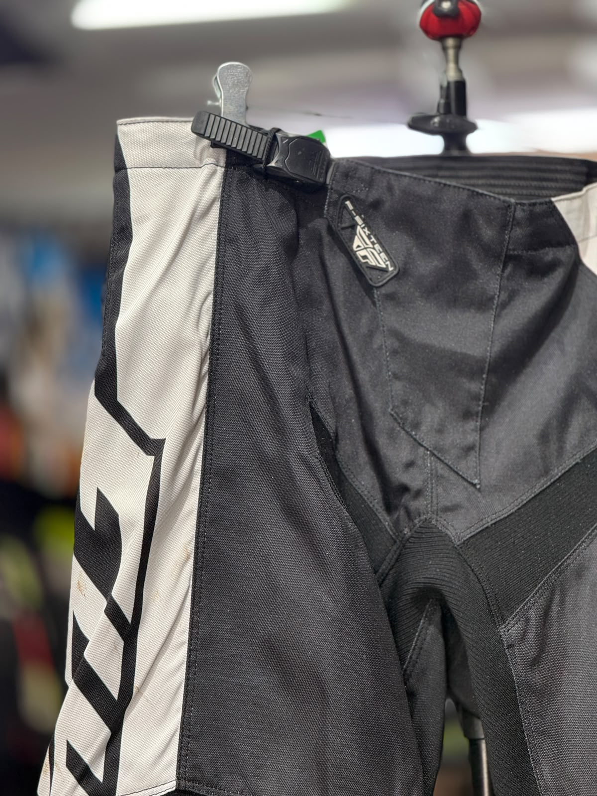 FLY RACING MX PANT SIZE 36 WAIST - Image 3