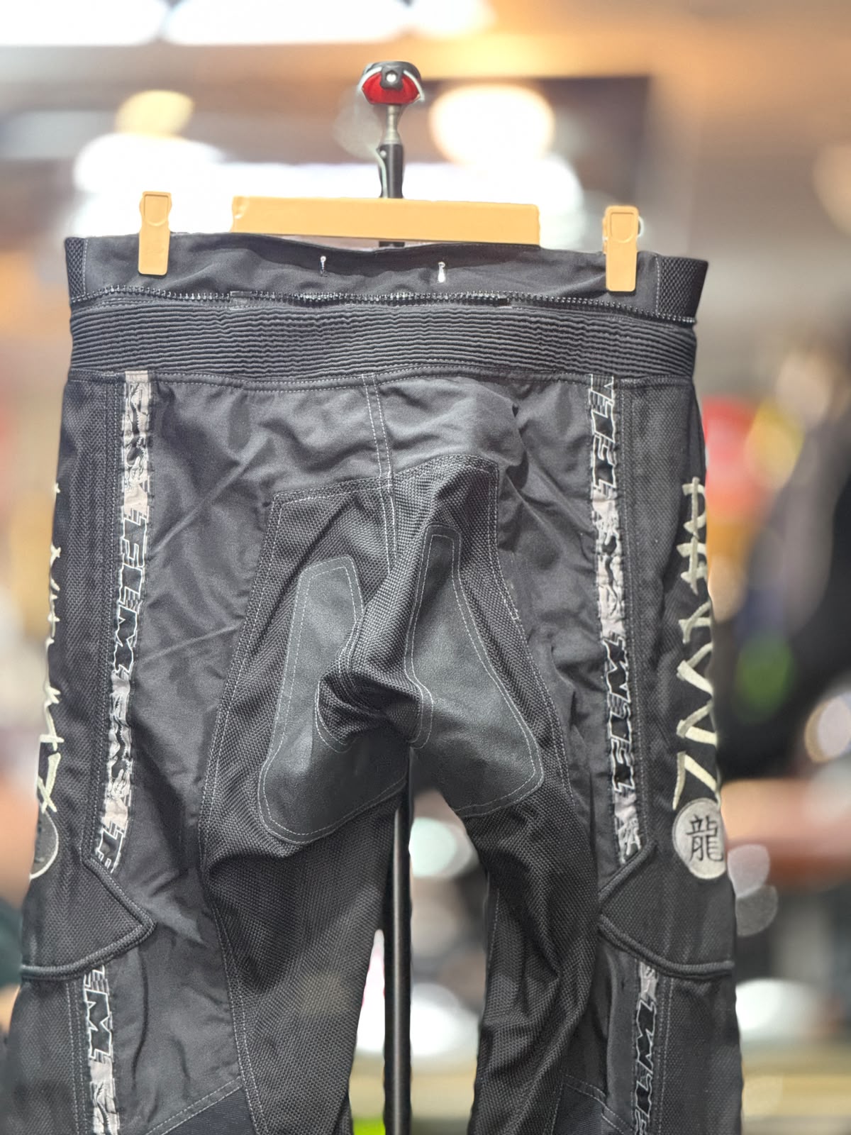 RIDE BY POLO TOURING RIDING PANT WITH LEVEL 2 PROTECTION SIZE 36 WAIST - Image 7