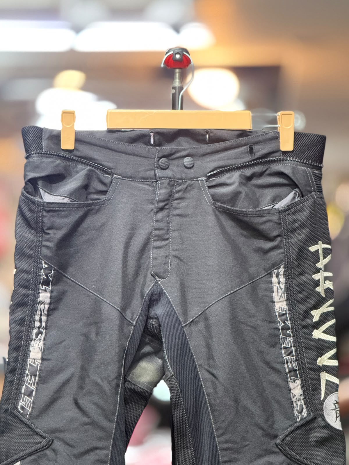 RIDE BY POLO TOURING RIDING PANT WITH LEVEL 2 PROTECTION SIZE 36 WAIST - Image 6