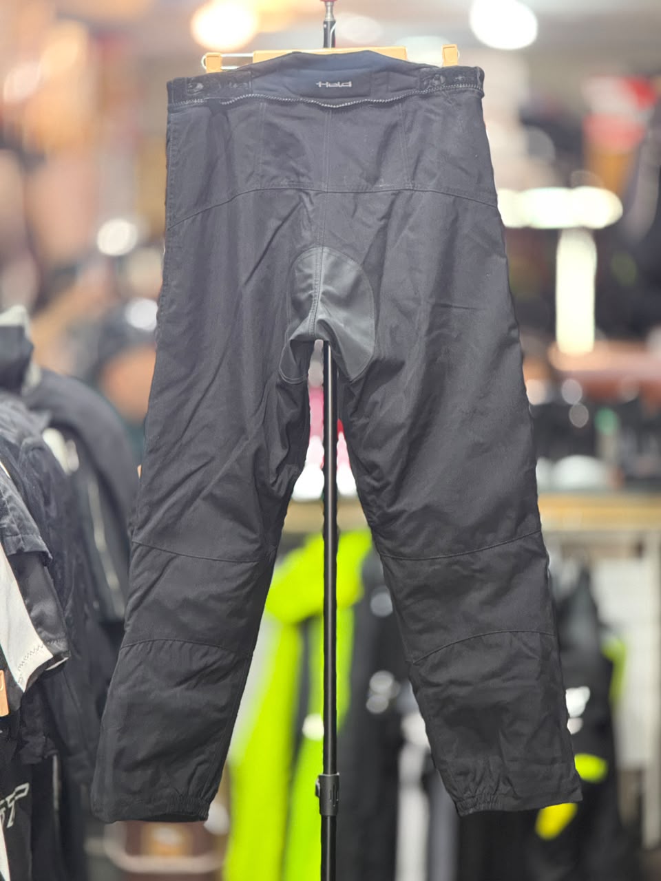 HELD TOURING RIDING PANT WITH LEVEL 2 PROTECTION SIZE 36 WAIST - Image 3