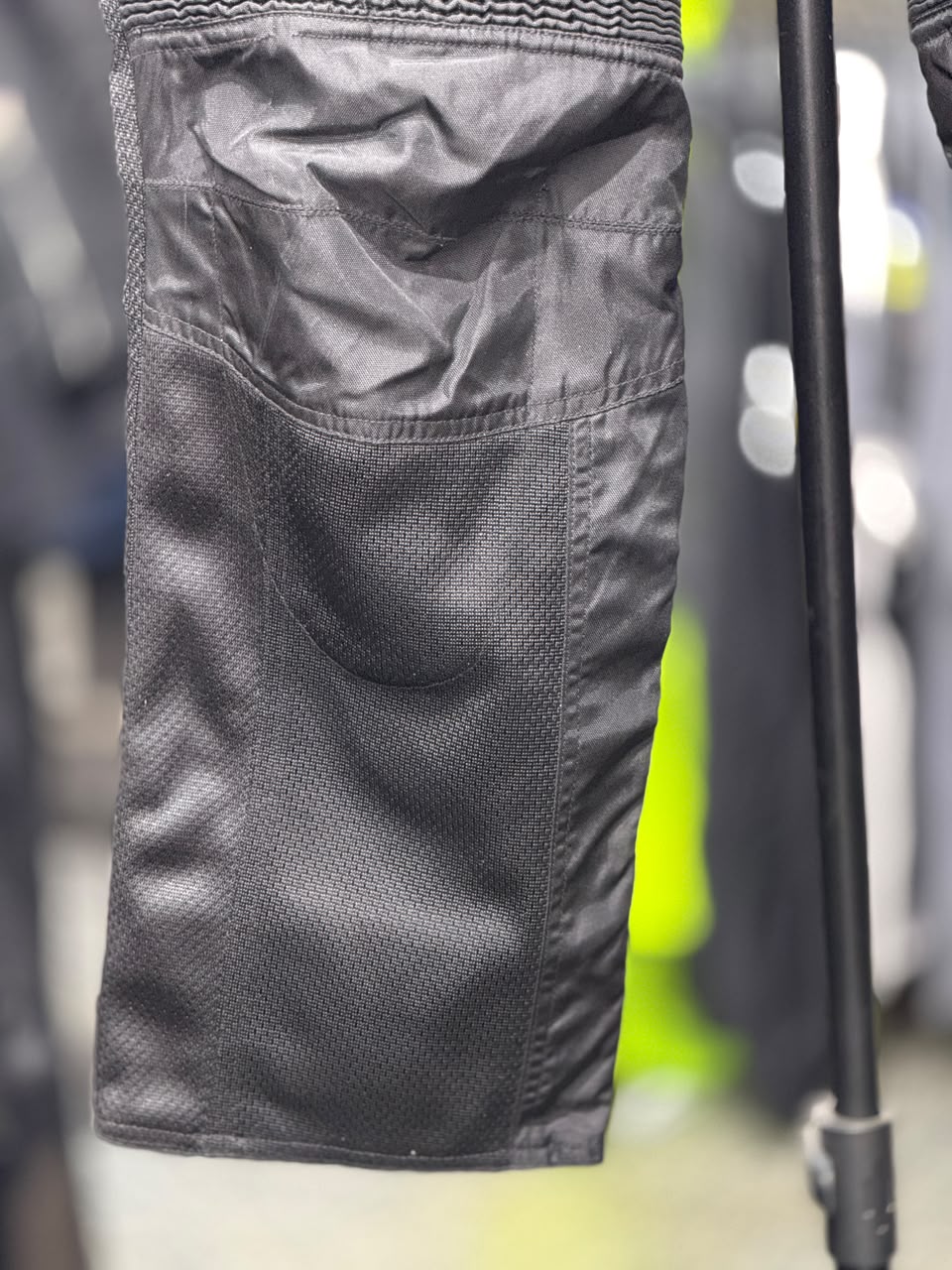 SPADA TOURING RIDING PANT WITH LEVEL 2 PROTECTION SIZE 36 WAIST - Image 4