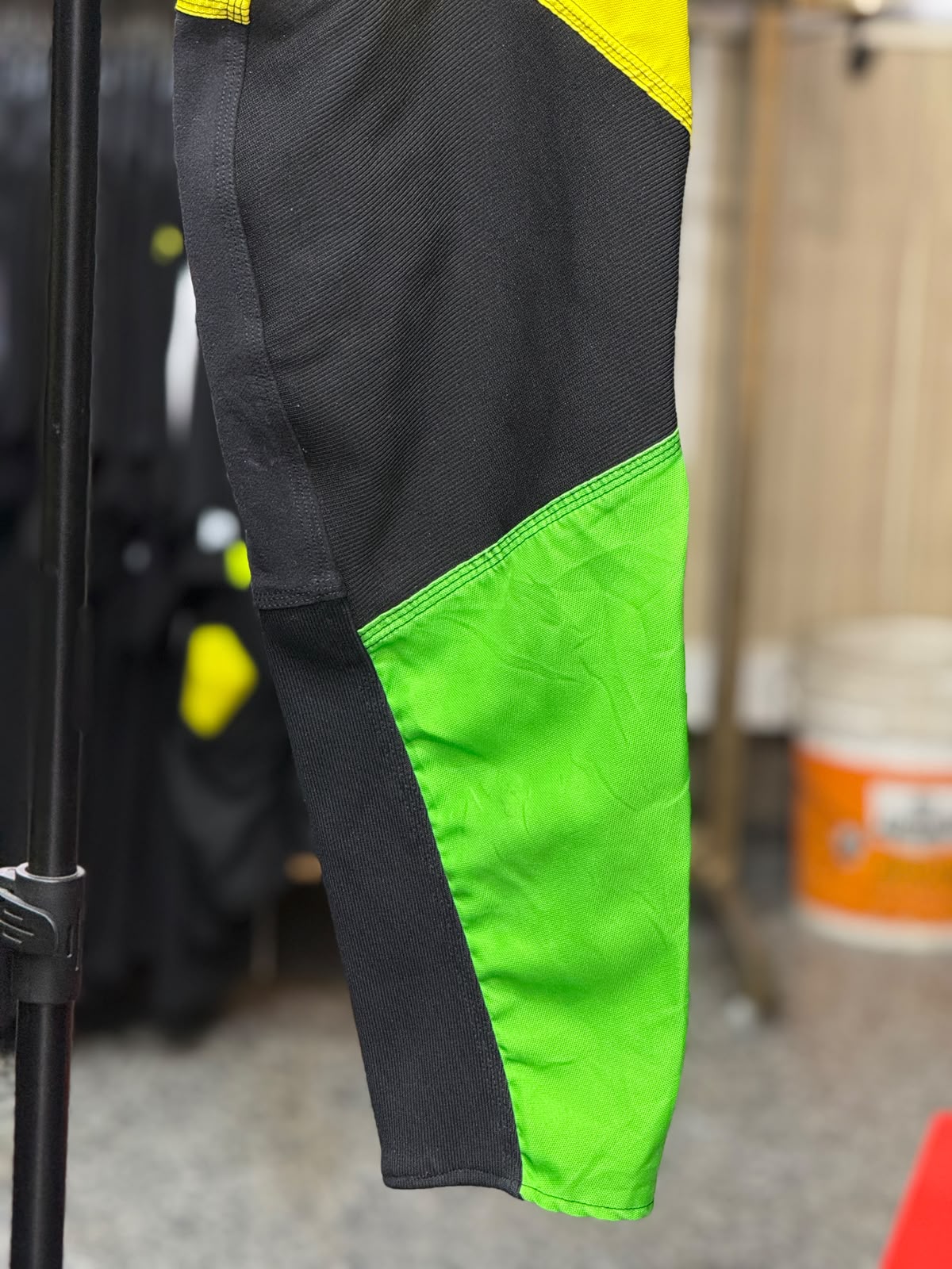 WEID MX PANT SIZE 32 WAIST - Image 4