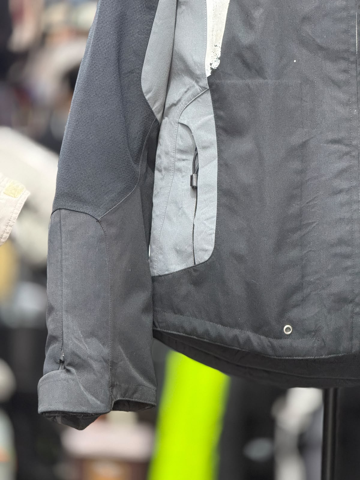 BMW MOTERRAD RIDING JACKET WITH LEVEL 2 PROTECTION SIZE XL 44 CHEST - Image 5