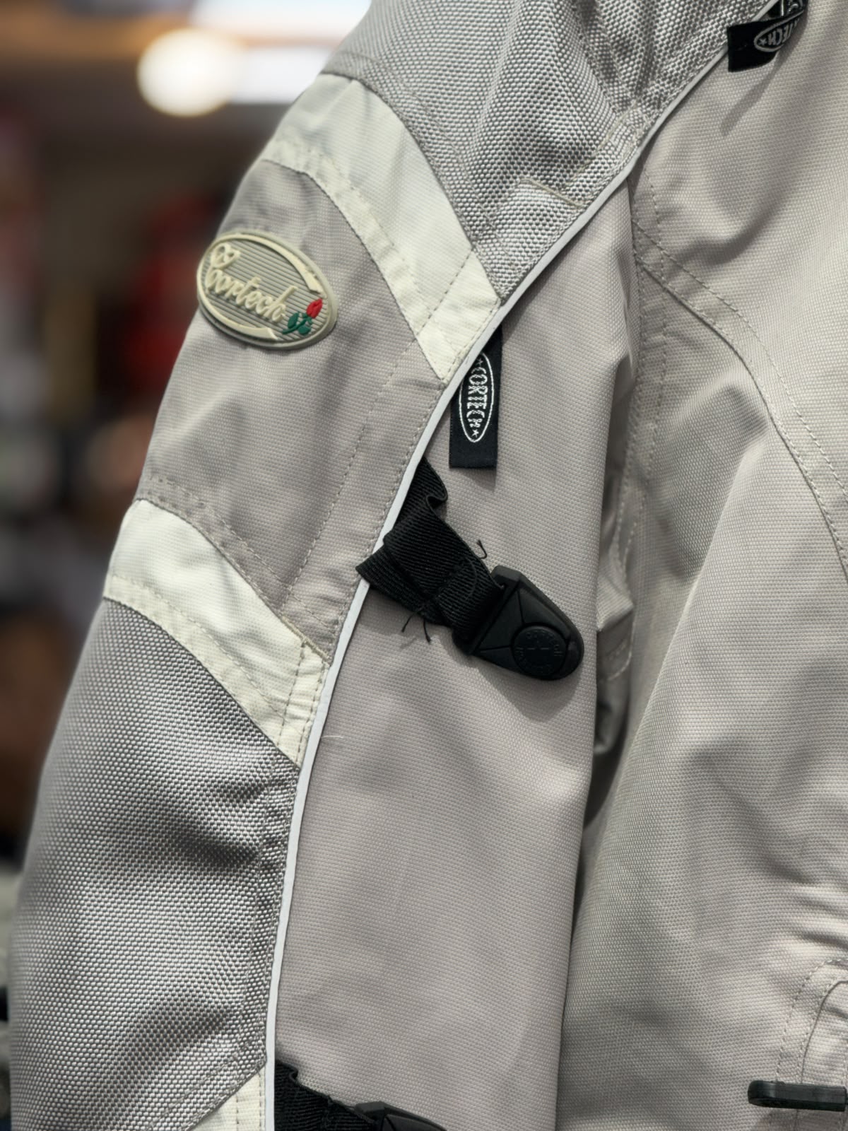 CORTECH RIDING JACKET WITH LEVEL 2 PROTECTION SIZE XL 44 CHEST - Image 3