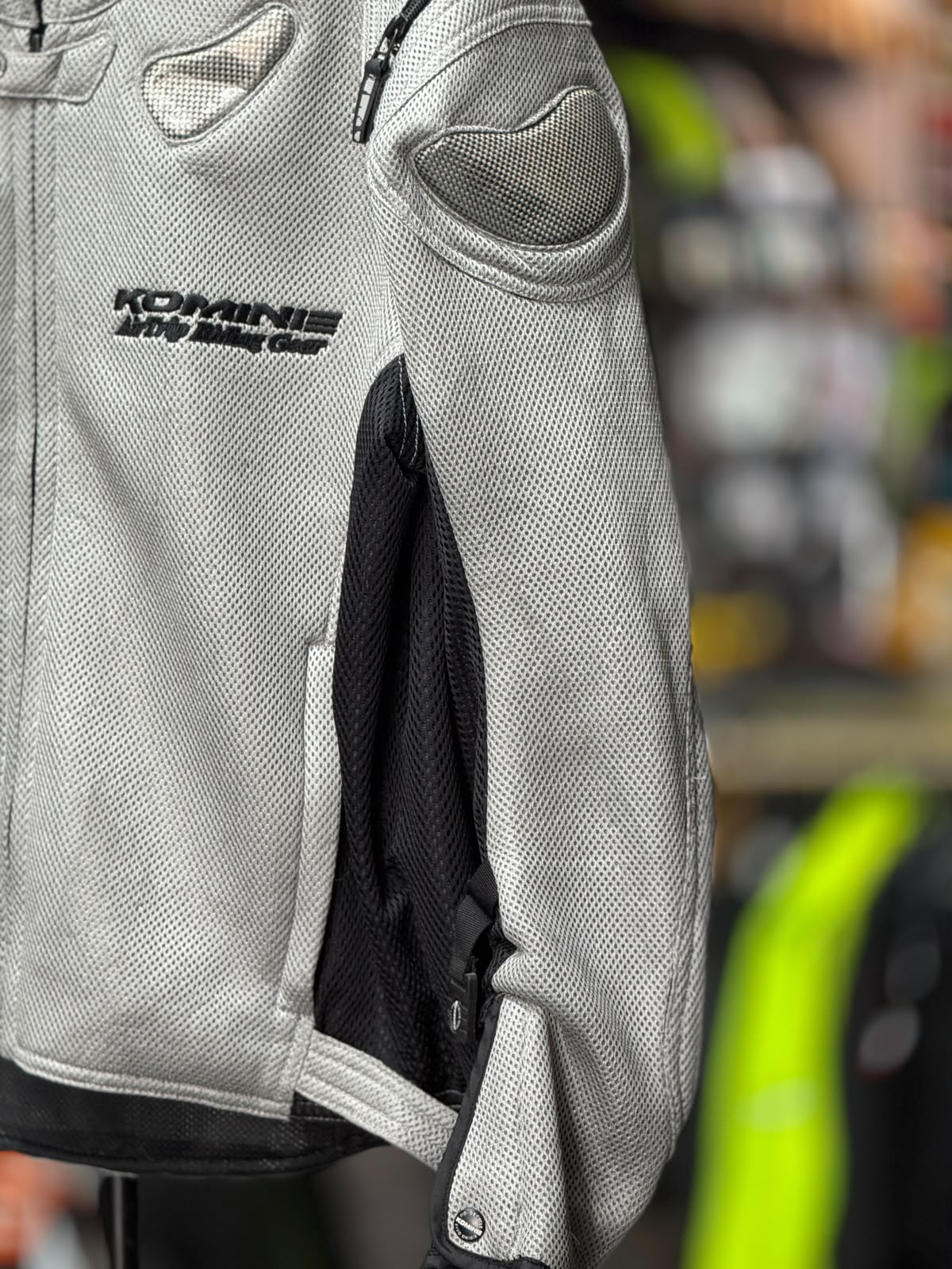 KOMINE MESH RIDING JACJET WITH LEVEL 2 PROTECTION SIZE M - Image 5