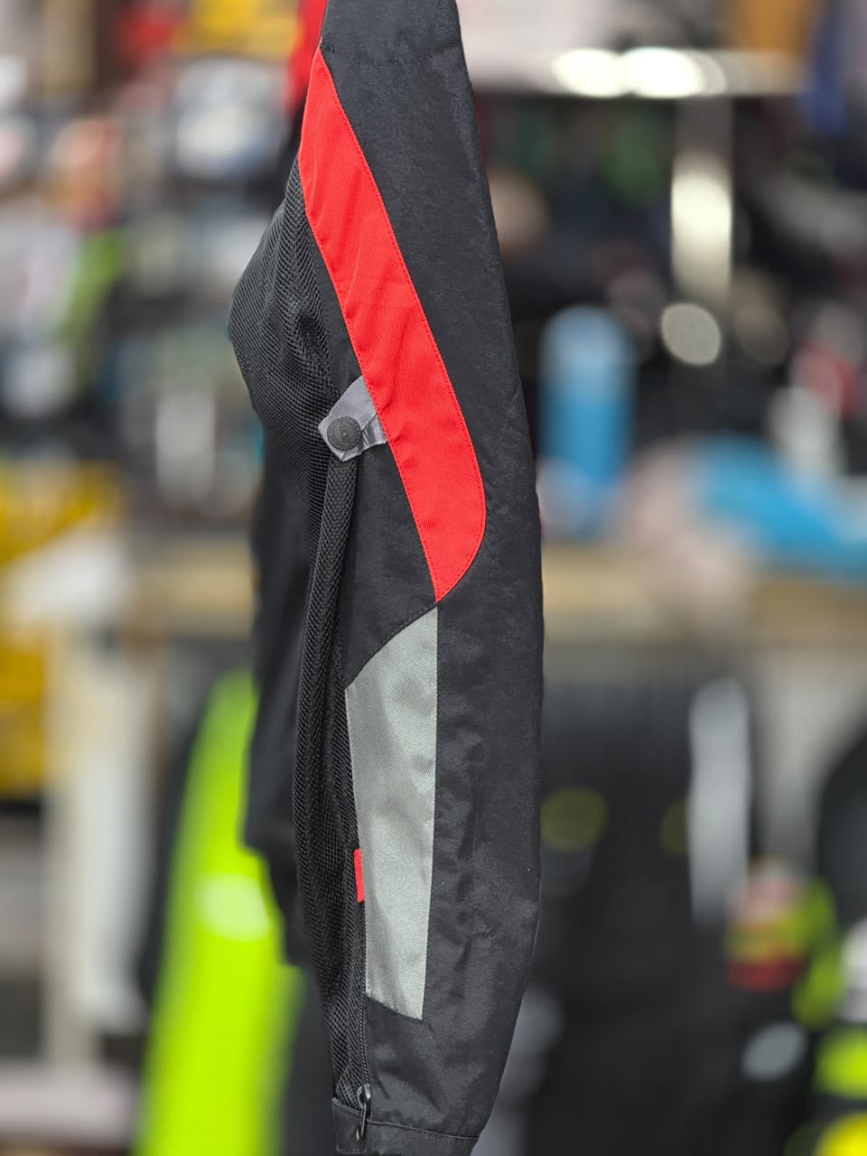 SBK RIDING JACKET WITH LEVEL 2 PROTECTION SIZE L (42 Chest) - Image 3