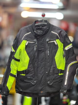 RICHA TOURING RIDING JACKET WITH LEVEL 2 PROTECTION SIZE L (42 Chest)