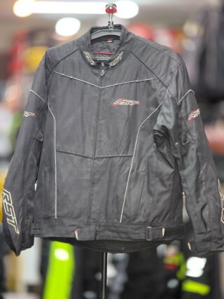RST RIDING JACKET WITH LEVEL 2 PROTECTION SIZE L (42 Chest)