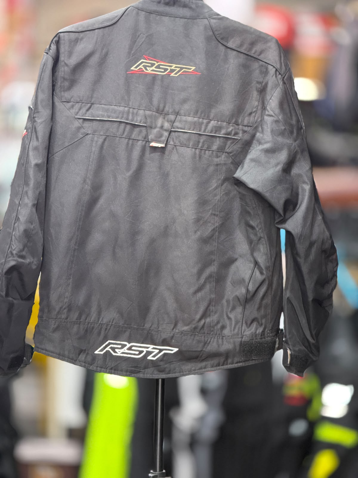 RST RIDING JACKET WITH LEVEL 2 PROTECTION SIZE L (42 Chest) - Image 6