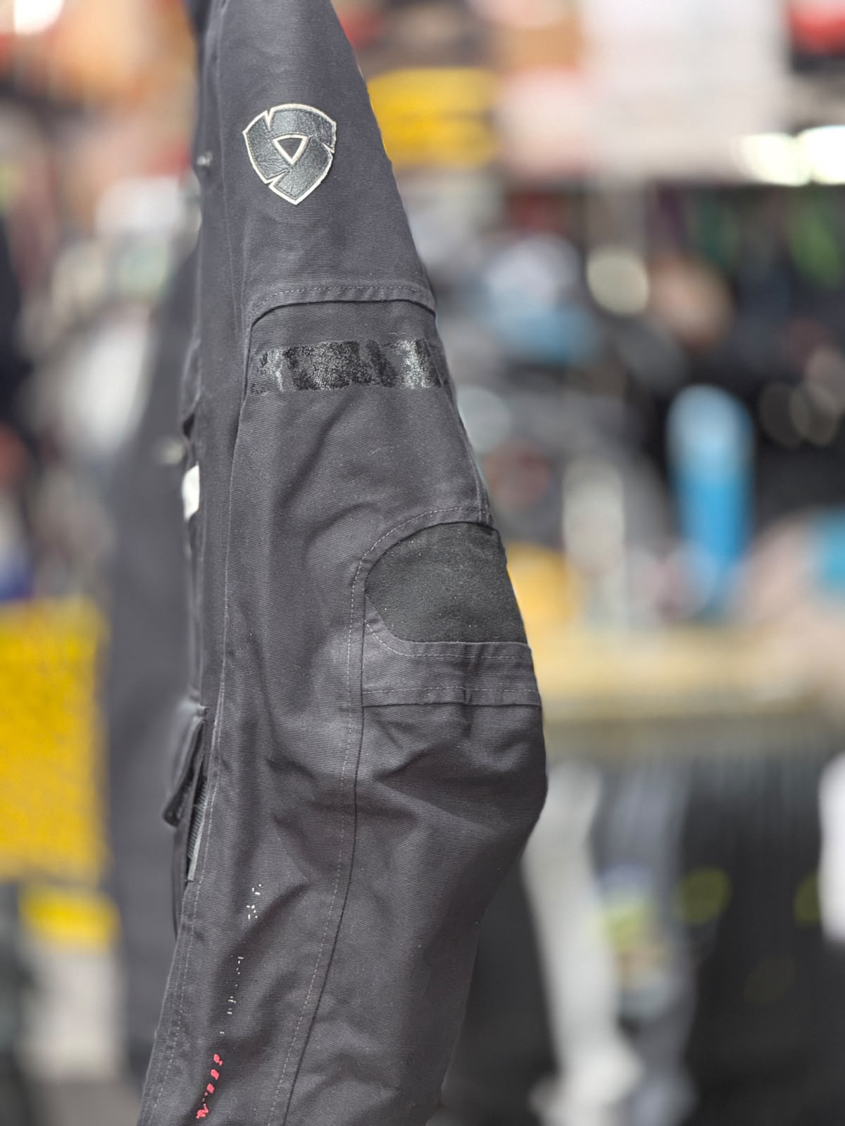 REVIT TOURING RIDING JACKET WITH LEVEL 2 PROTECTION SIZE XL (44 Chest) - Image 3