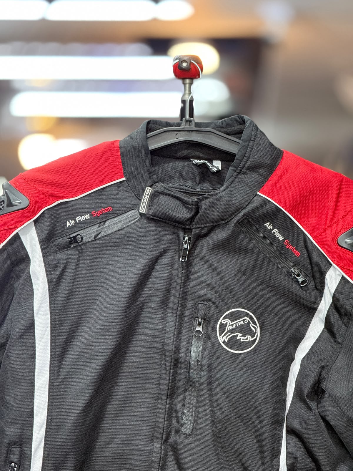BUFFALO RIDING JACKET WITH LEVEL 2 PROTECTION SIZE XL (44 Chest) - Image 2