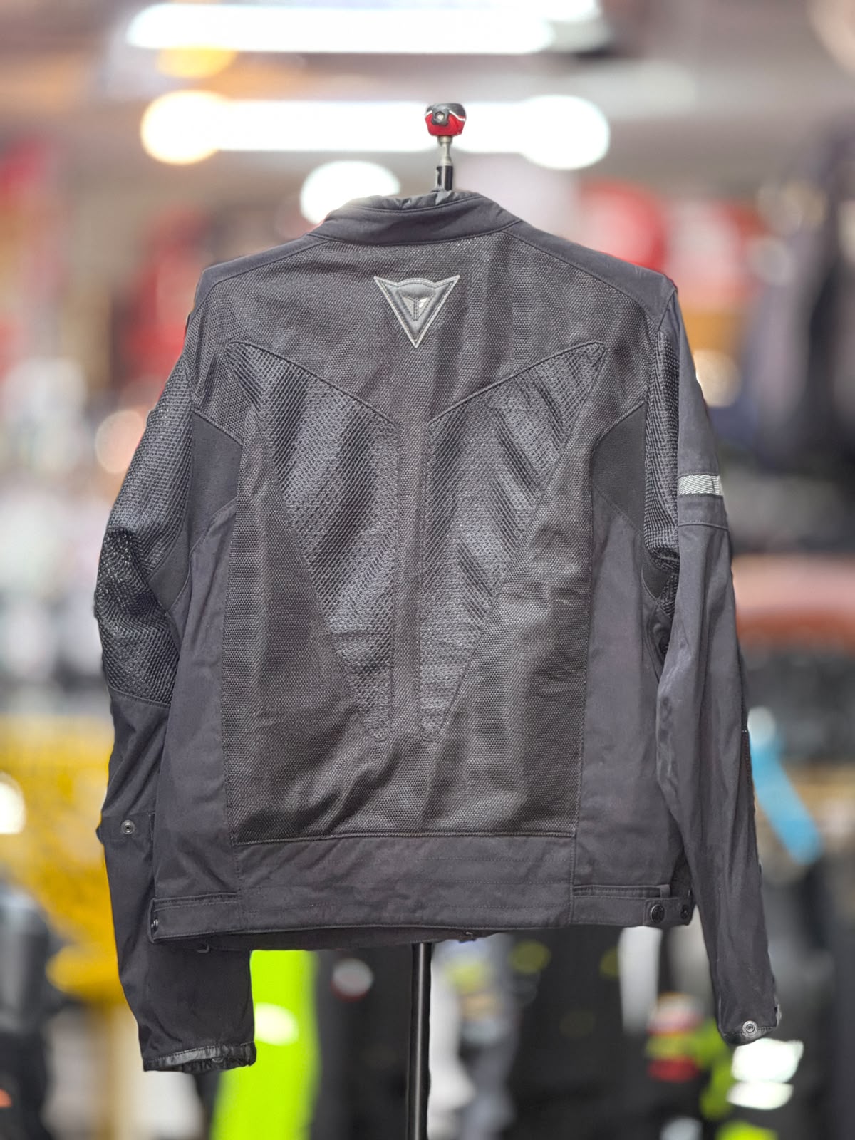DAINESE MESH RIDING JACKET WITH LEVEL 2 PROTECTION SIZE XL (44 Chest) - Image 4