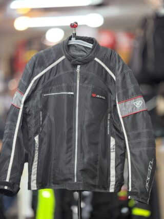 IXON MESH RIDING JACKET WITH LEVEL 2 PROTECTION SIZE XL (44 Chest)