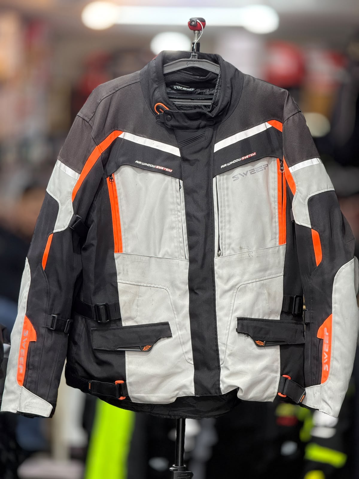 SWEEP TOURING RIDING JACKET WITH LEVEL 2 PROTECTION SIZE XL (44