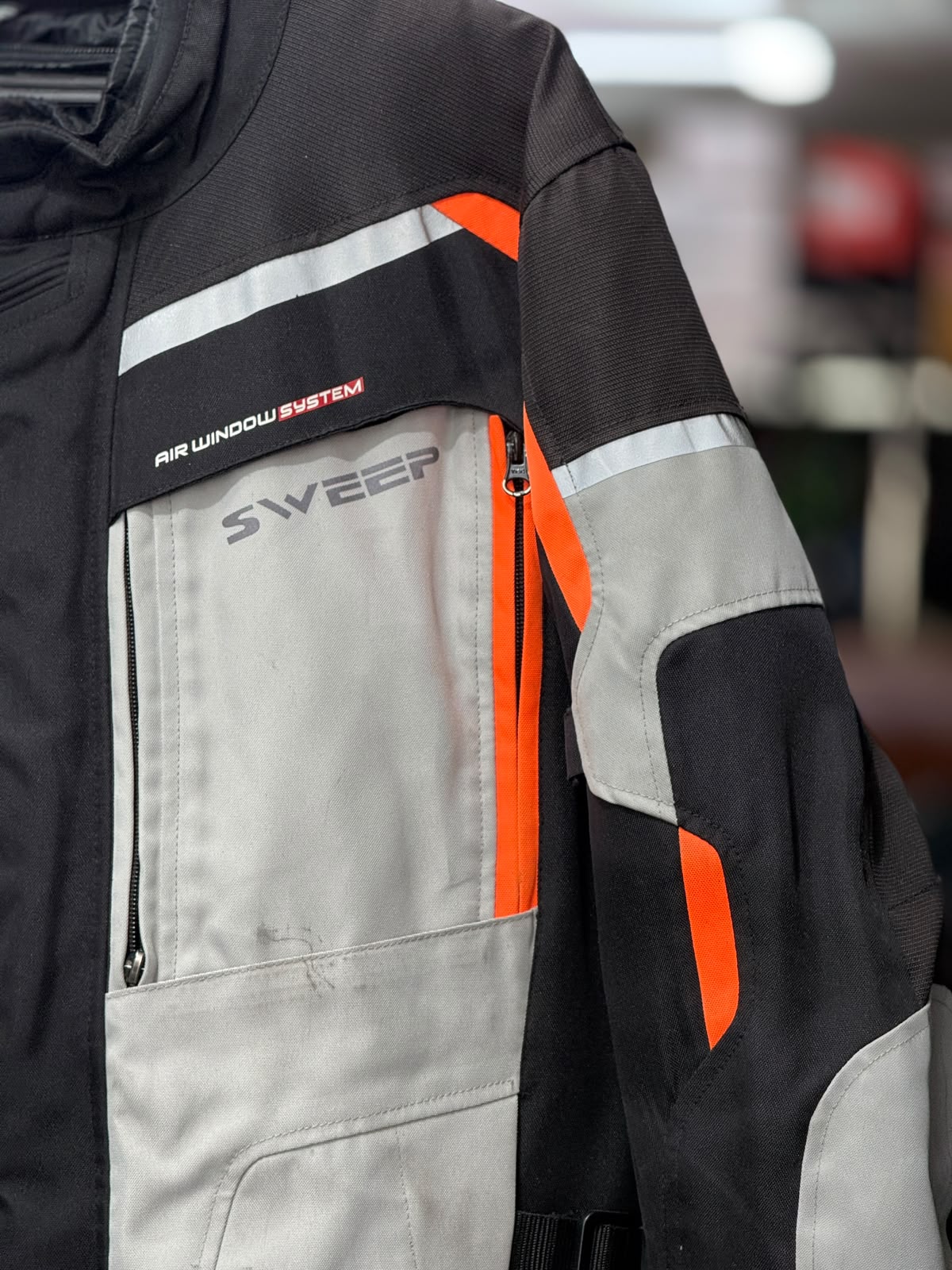 SWEEP TOURING RIDING JACKET WITH LEVEL 2 PROTECTION SIZE XL (44