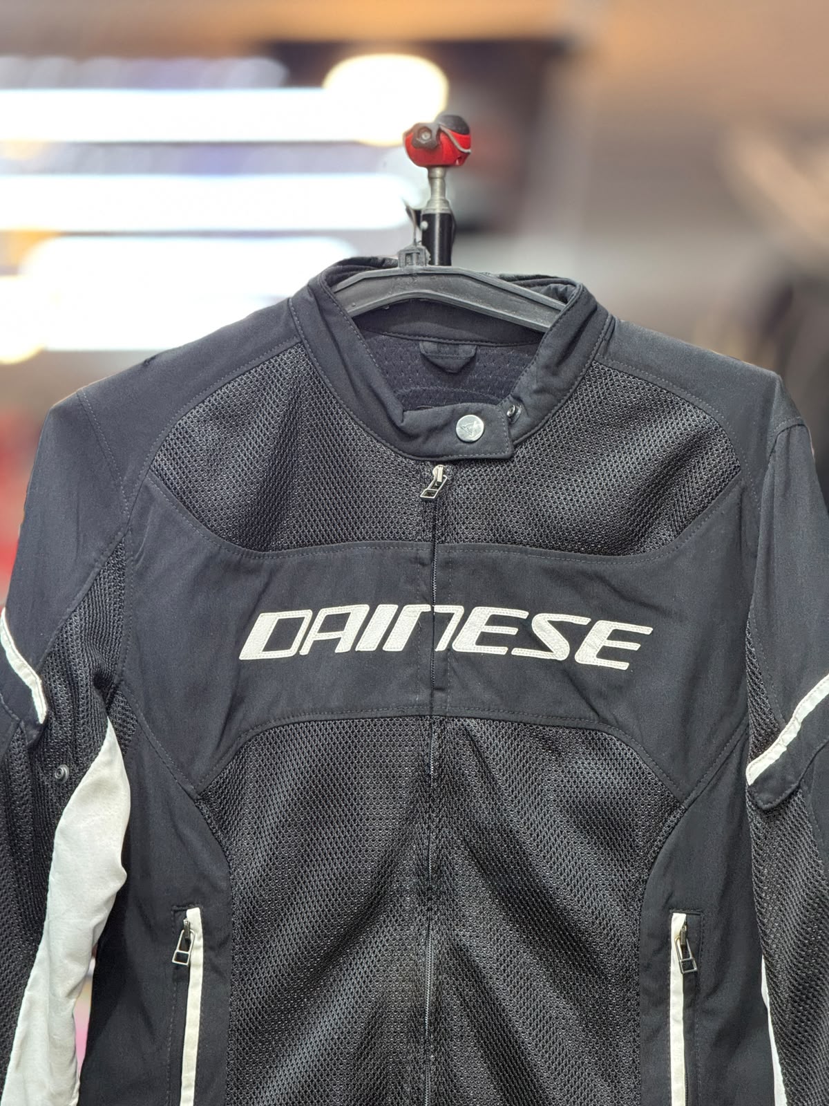 DAINESE MESH RIDING JACKET WITH LEVEL 2 PROTECTION SIZE 2XL (46 Chest) - Image 2