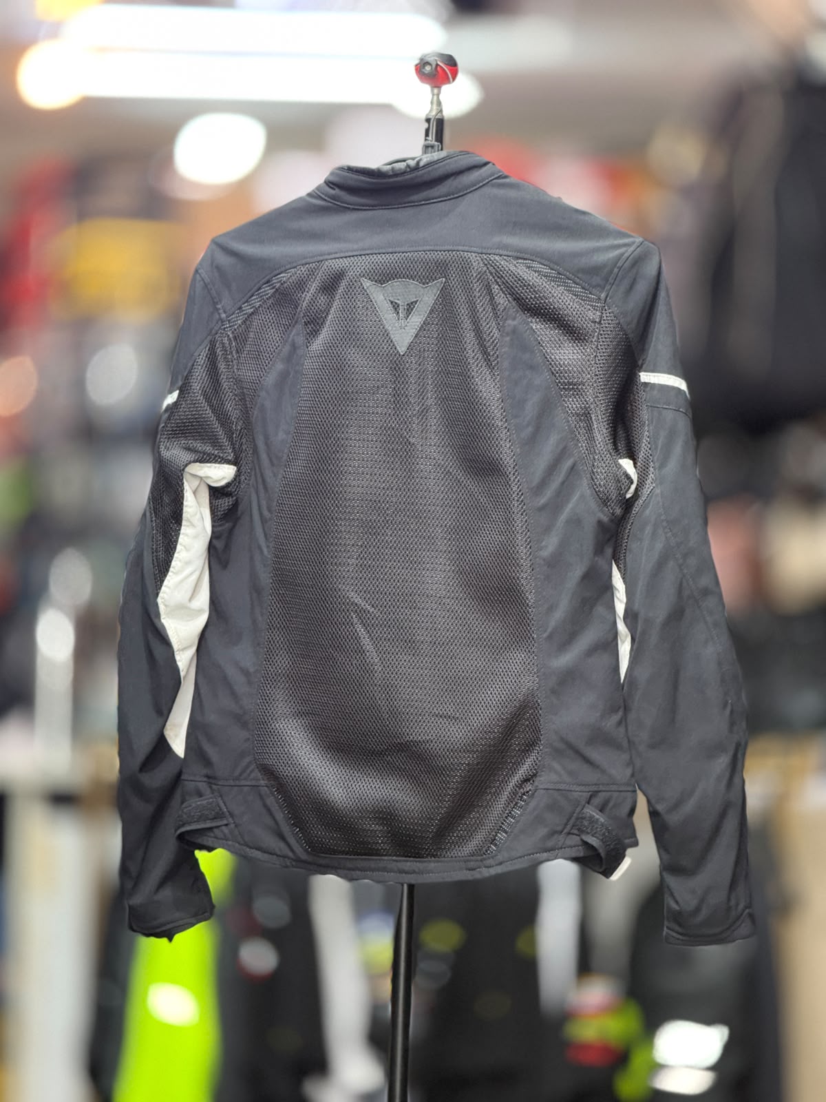 DAINESE MESH RIDING JACKET WITH LEVEL 2 PROTECTION SIZE 2XL (46 Chest) - Image 4