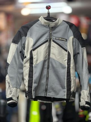 IXON MESH RIDING JACKET WITH LEVEL 2 PROTECTION SIZE 2XL (46 Chest)