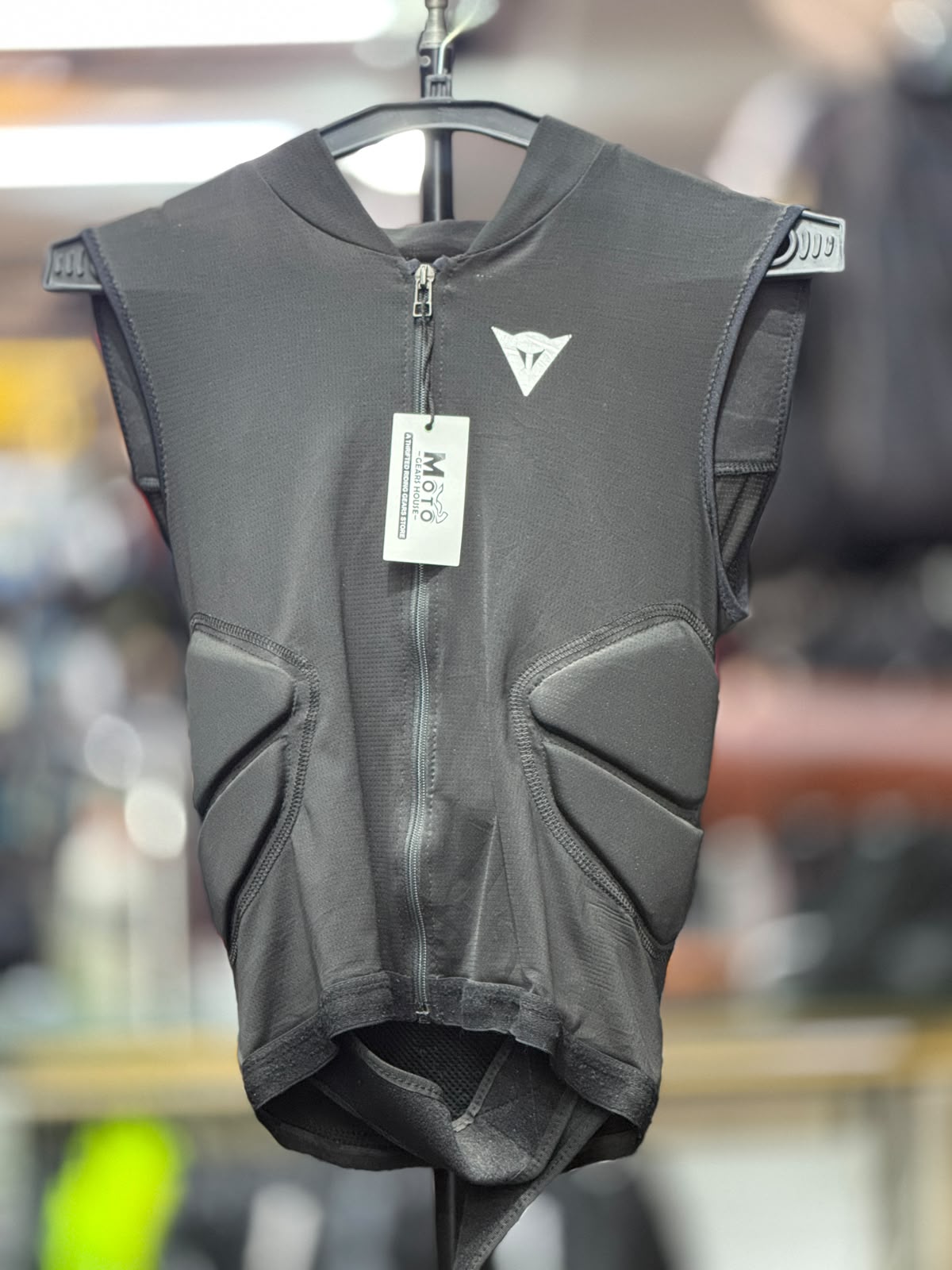DAINESE BACK ARMOUR SIZE S CHEST 38