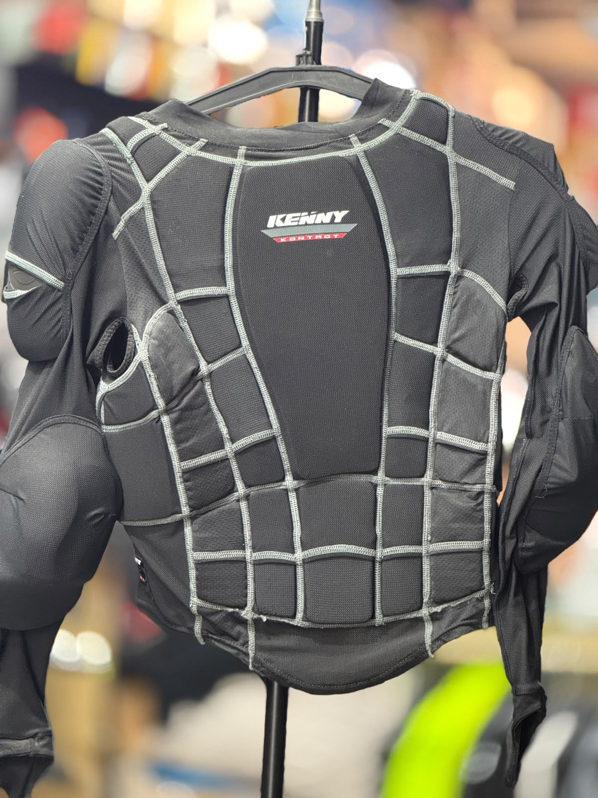 KENNY ARMOUR WITH LEVEL 2 PROTECTION SIZE XS CHEST 36 - Image 7