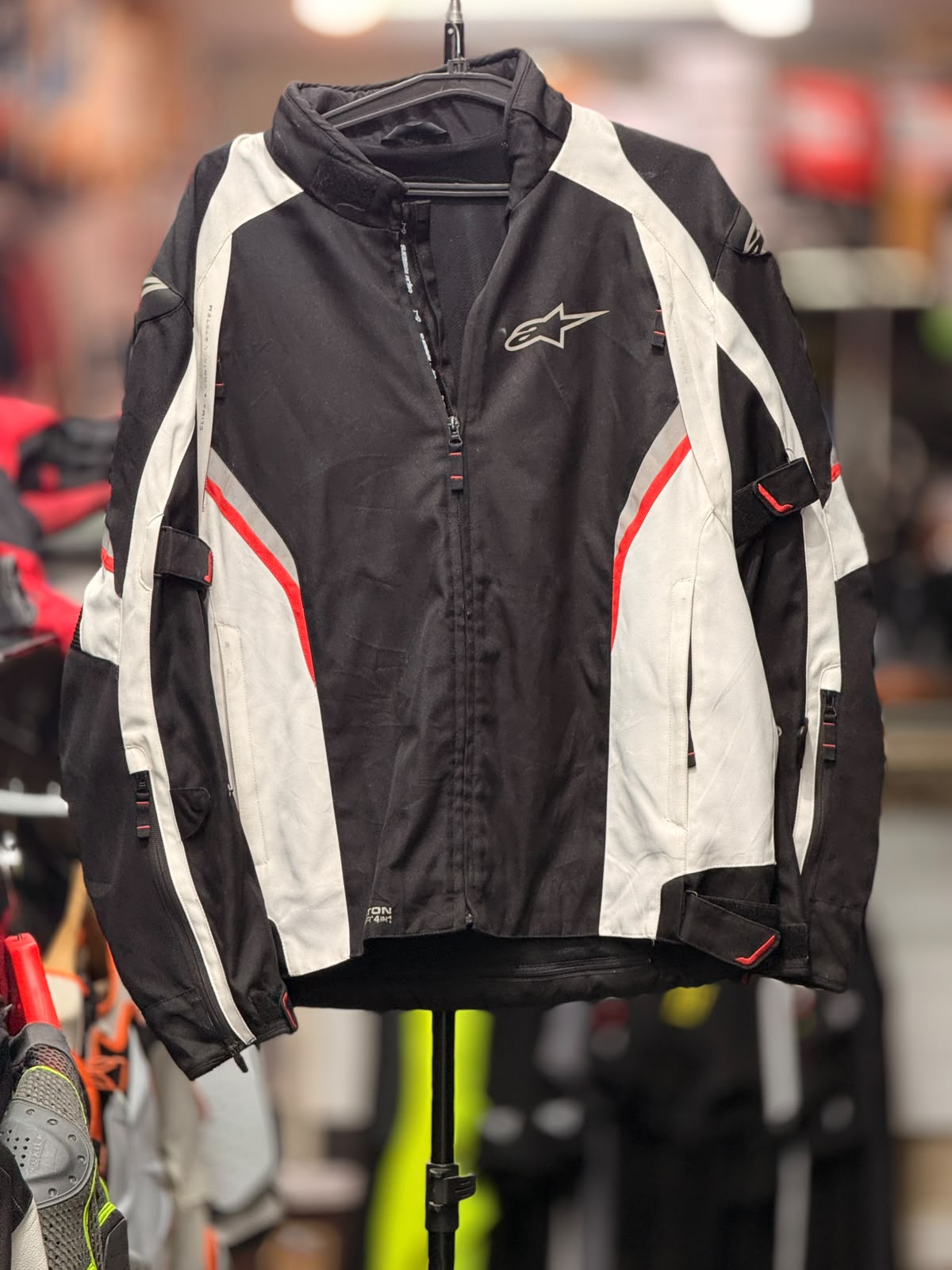ALPINESTAR RIDING JACKET WITH LEVEL 2 PROTECTION SIZE 2XL 46 CHEST