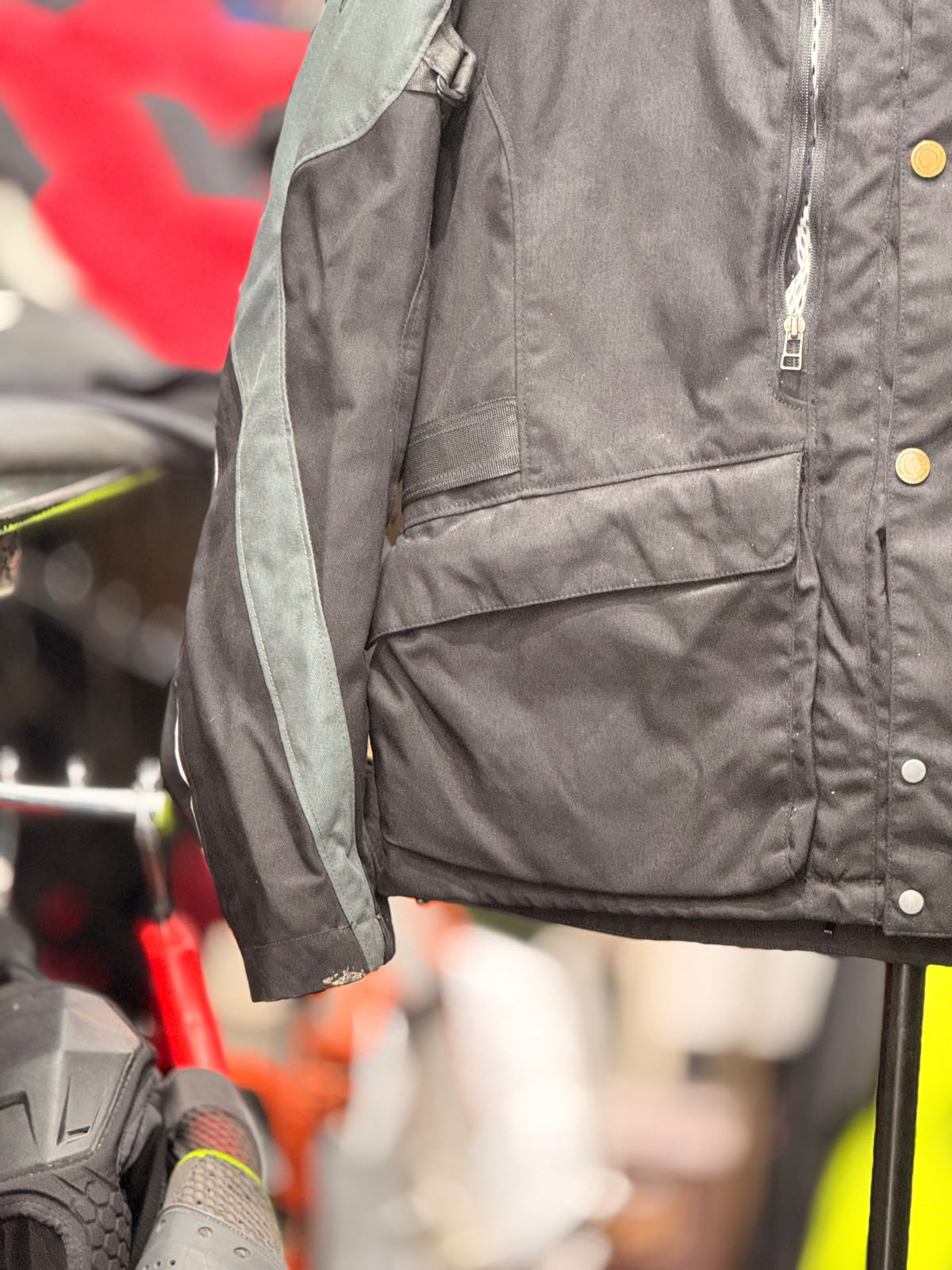 DAINESE TOURING RIDING JACKET WITH LEVEL 2 PROTECTION SIZE 2XL 46 CHEST - Image 5