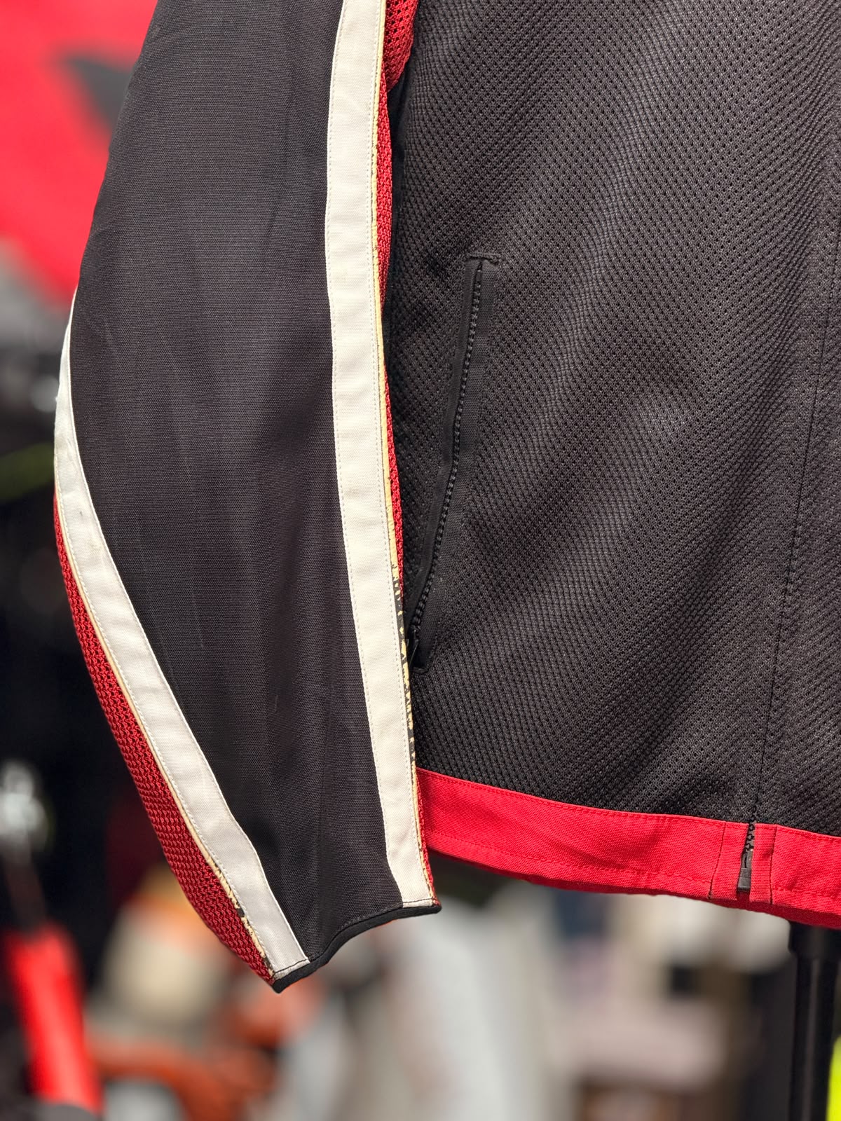 ALPINESTAR RIDING JACKET WITH LEVEL 2 PROTECTION SIZE 2XL 46 CHEST - Image 5
