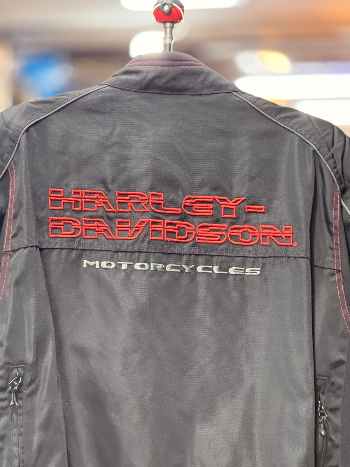 HARLEY DAVIDSON RIDING JACKET WITH LEVEL 2 PROTECTION SIZE 2XL 46 CHEST - Image 2