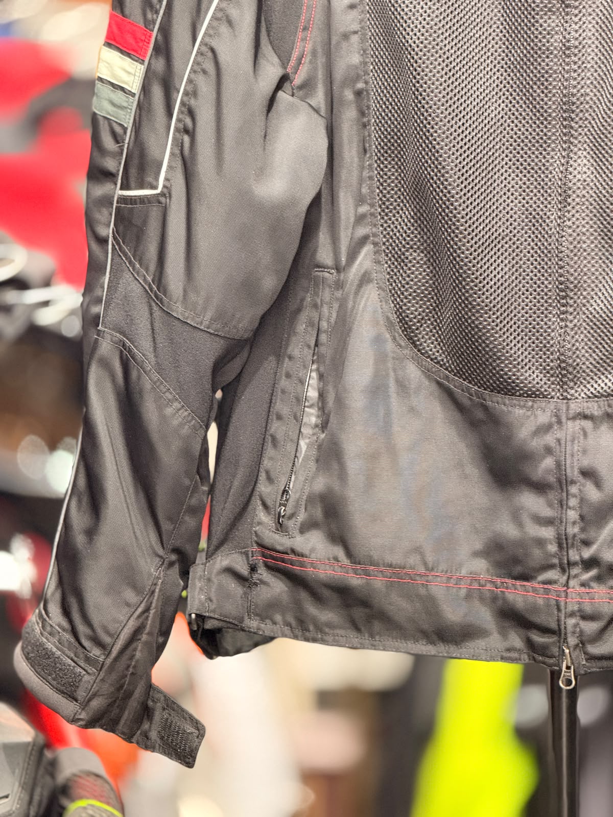 HARLEY DAVIDSON RIDING JACKET WITH LEVEL 2 PROTECTION SIZE 2XL 46 CHEST - Image 5