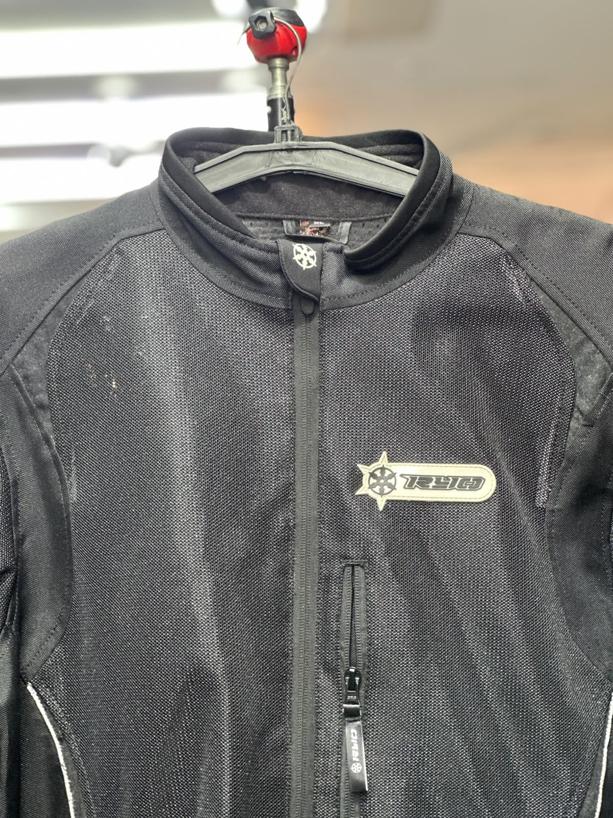 RYO MESH RIDING JACKET WITH LEVEL 2 PROTECTION SIZE XL 44 CHEST - Image 3