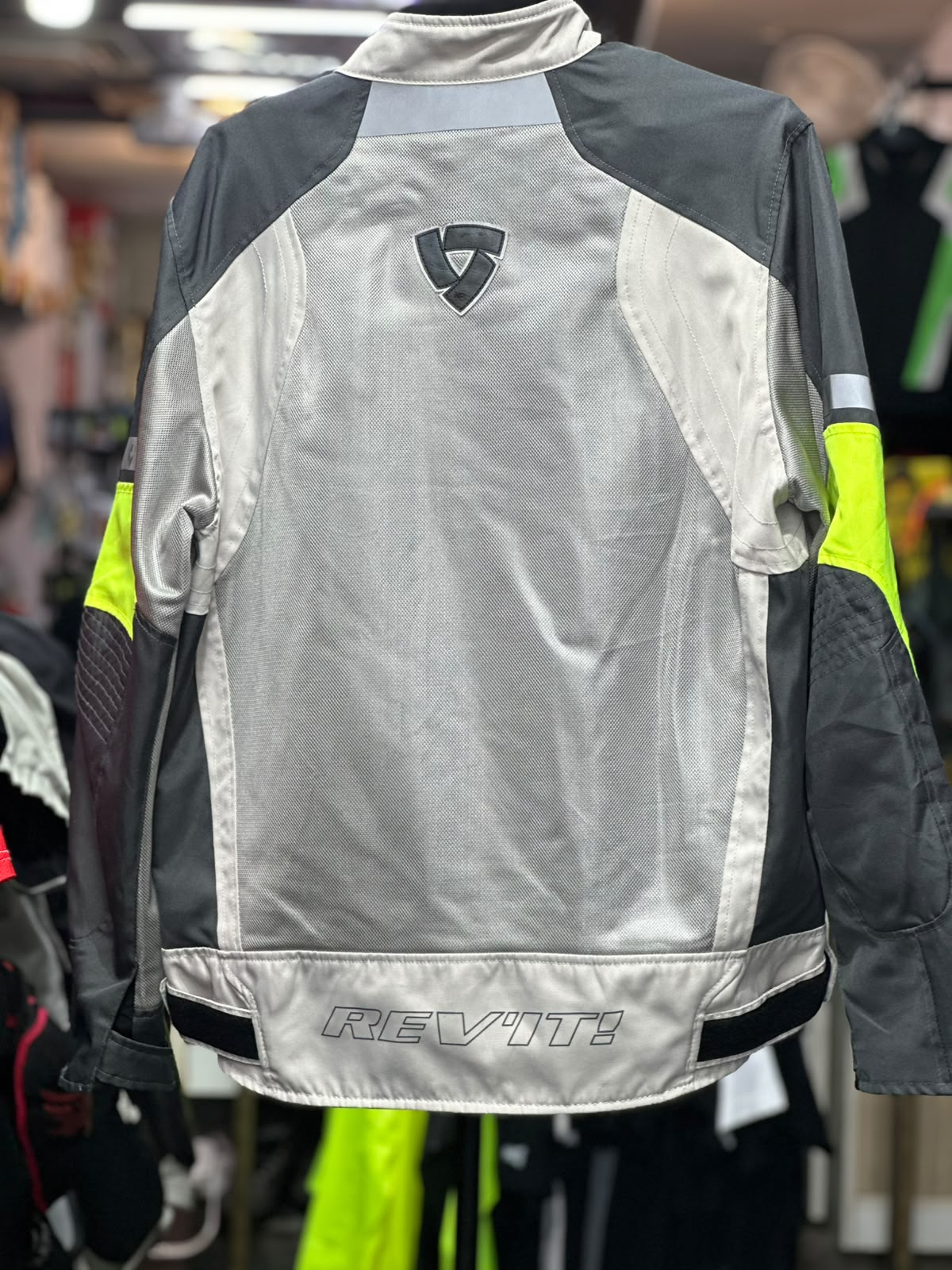 REVIT MESH TOURING RIDING JACKET WITH LEVEL 2 PROTECTION SIZE XL 44 CHEST - Image 5